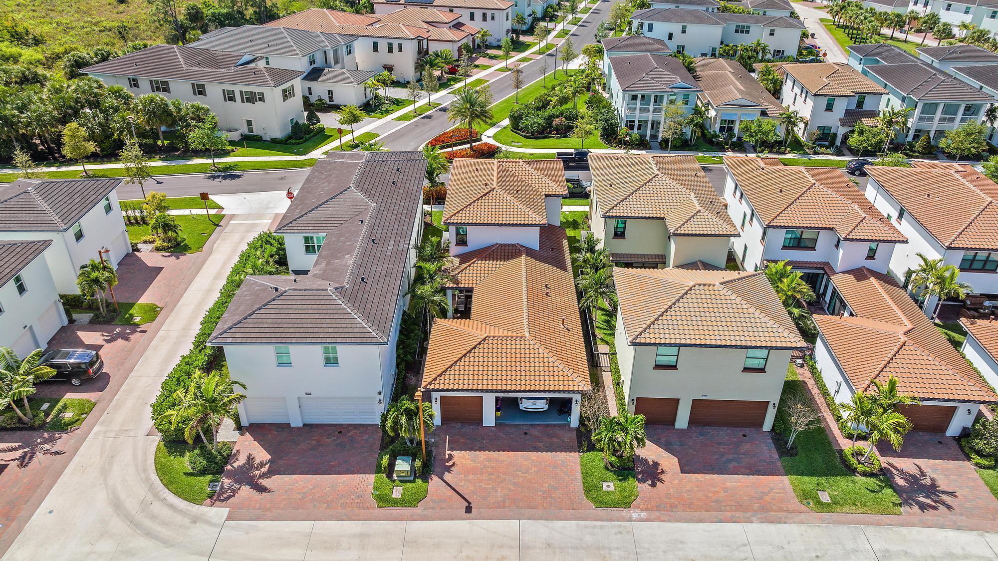13604 Dumont Road