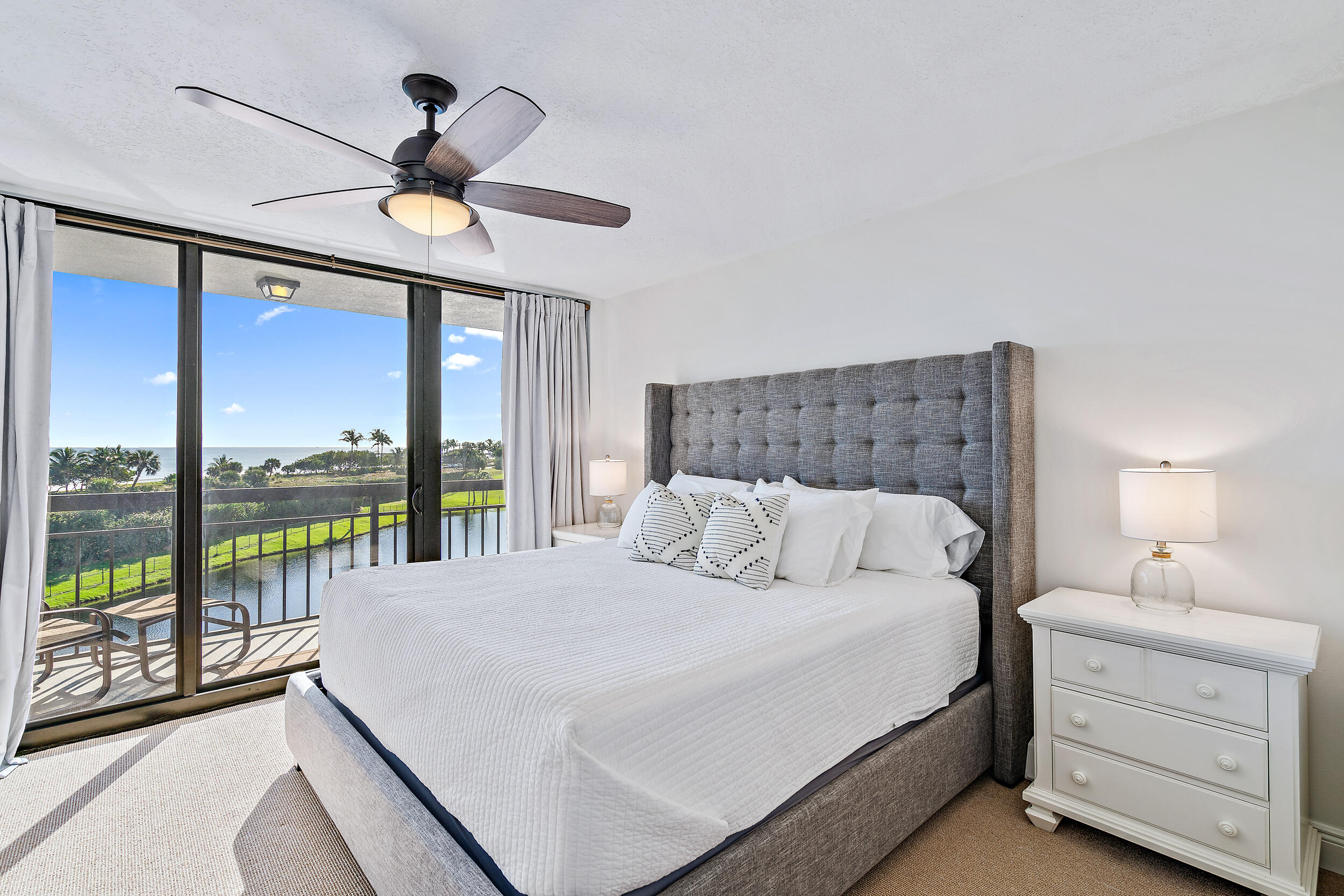 101 S Seas Drive 406