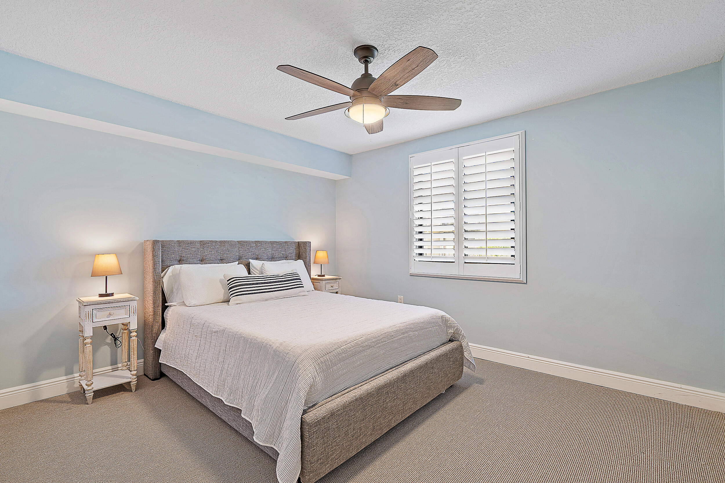 101 S Seas Drive 406