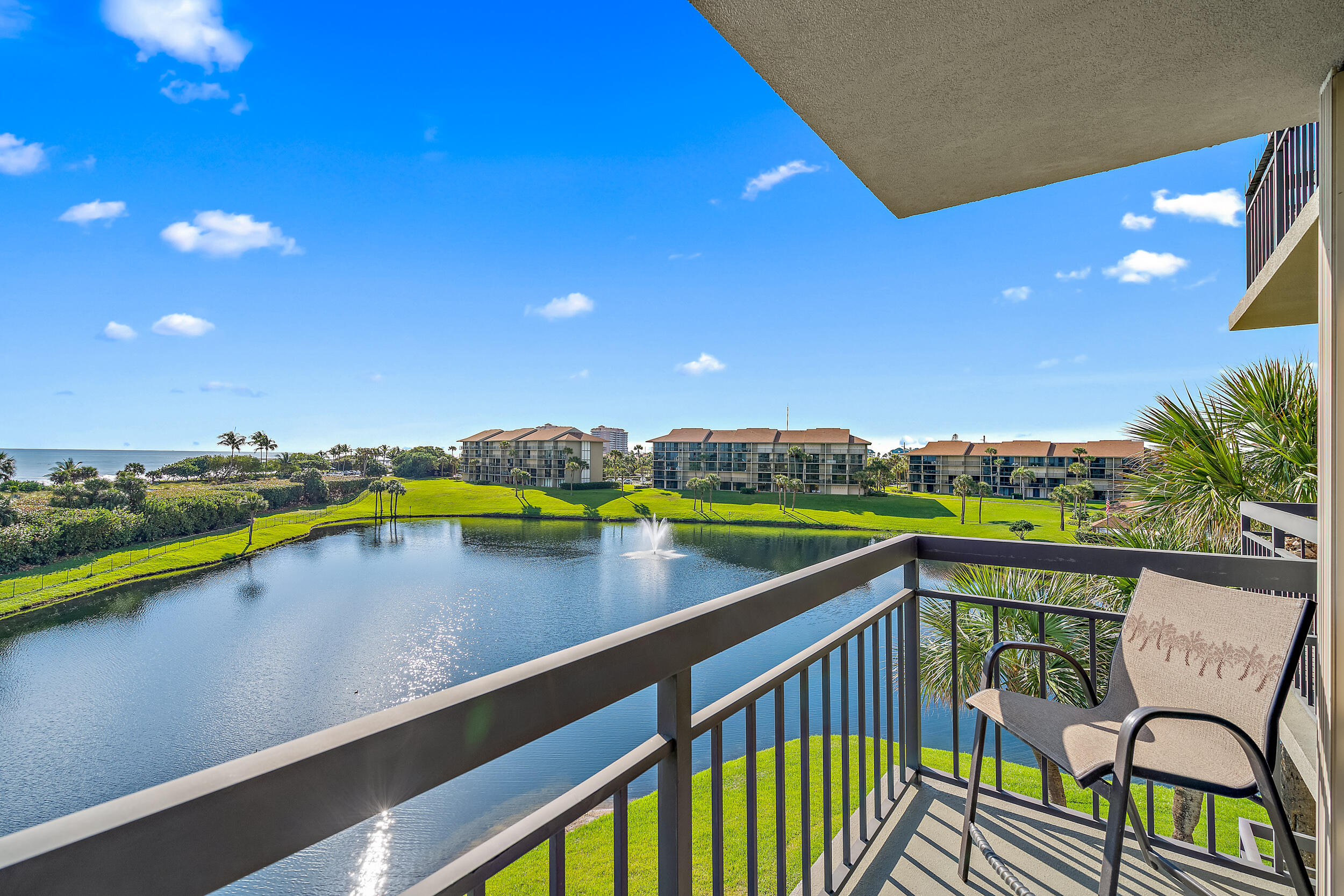 101 S Seas Drive 406