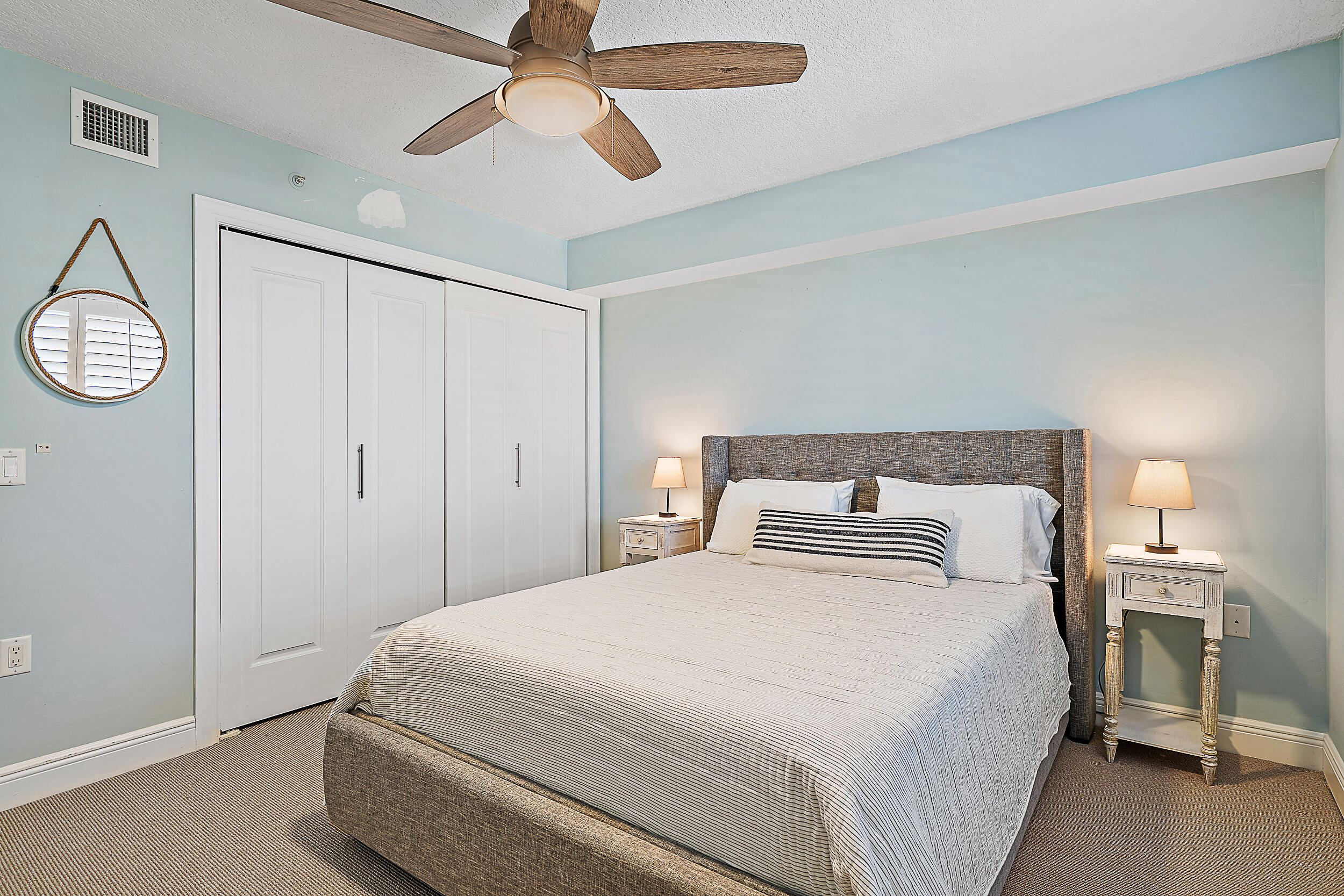 101 S Seas Drive 406