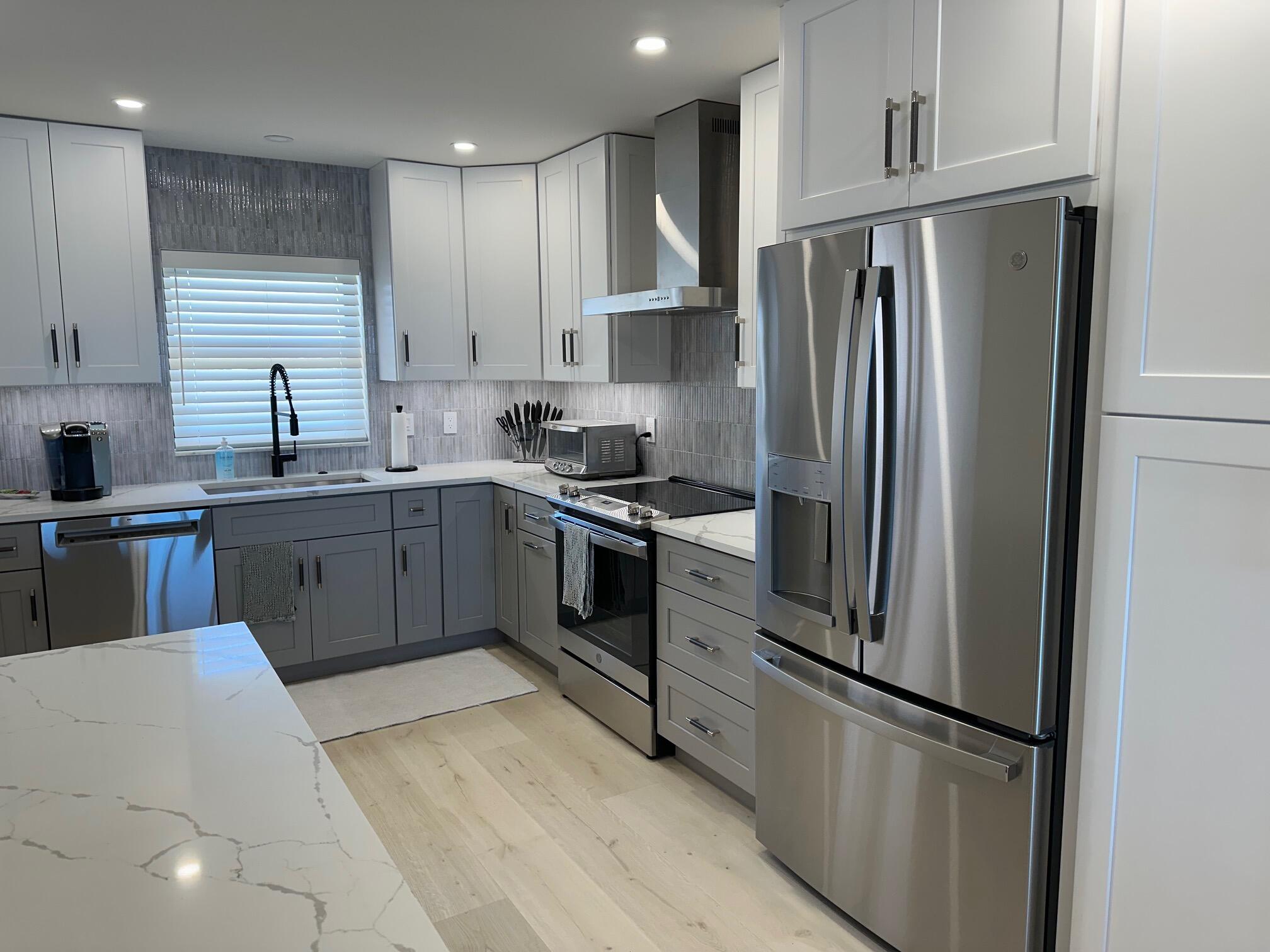 200 Intracoastal Place 507