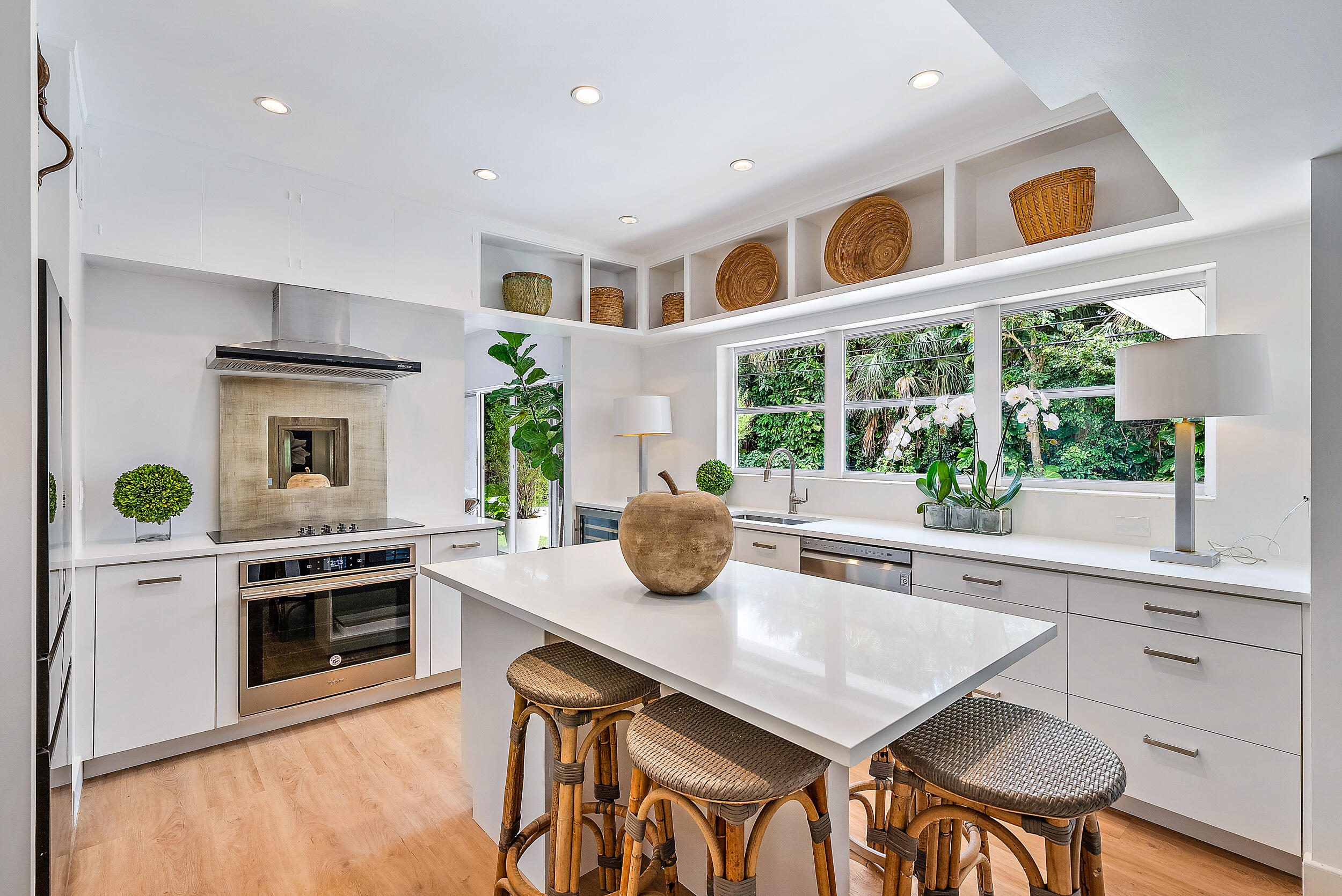 250 Bahama Lane