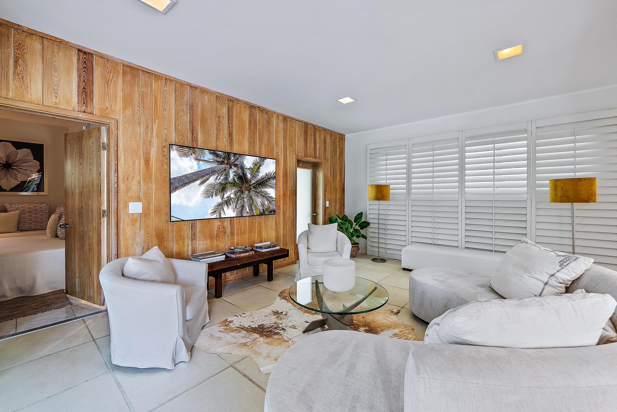 250 Bahama Lane