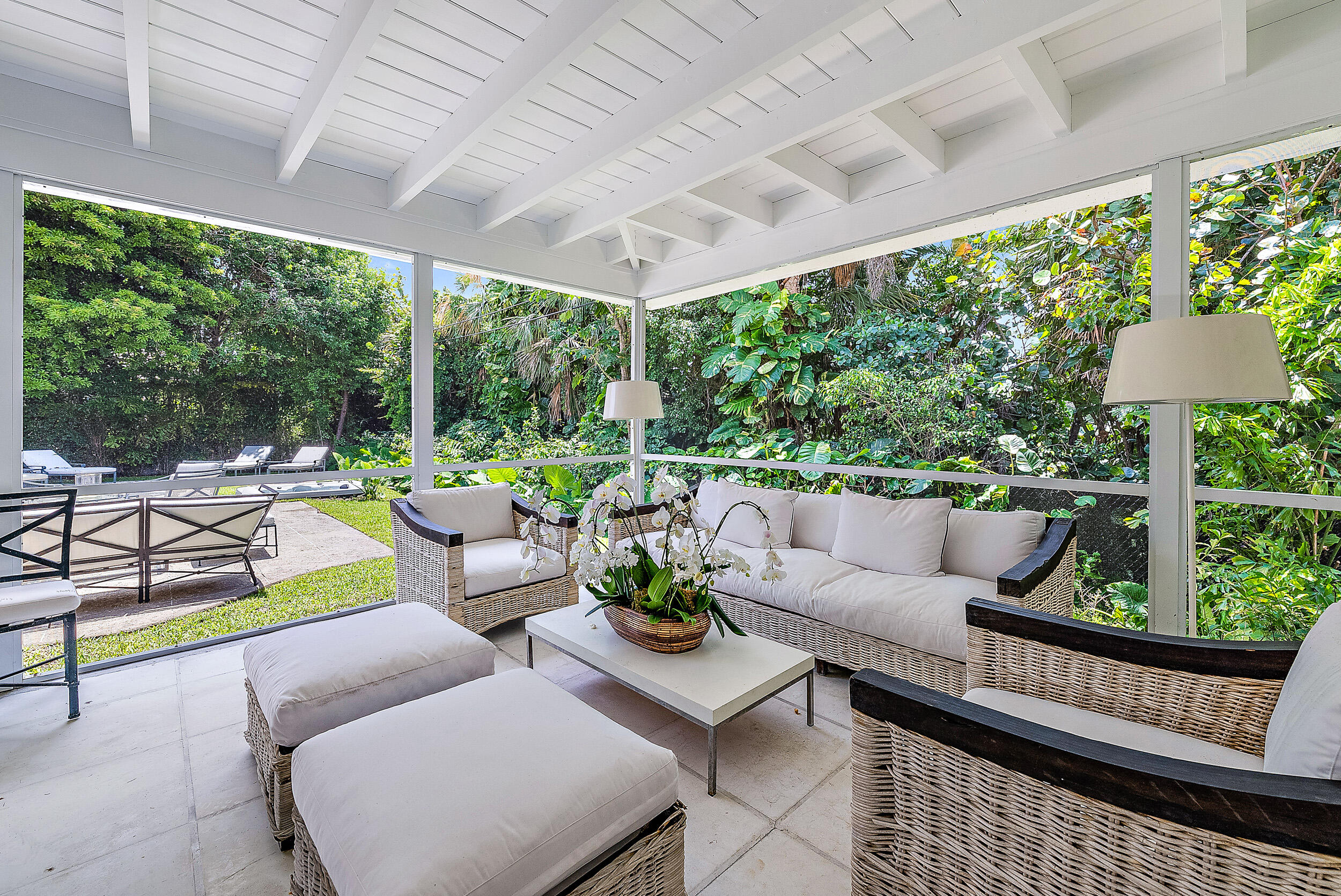 250 Bahama Lane