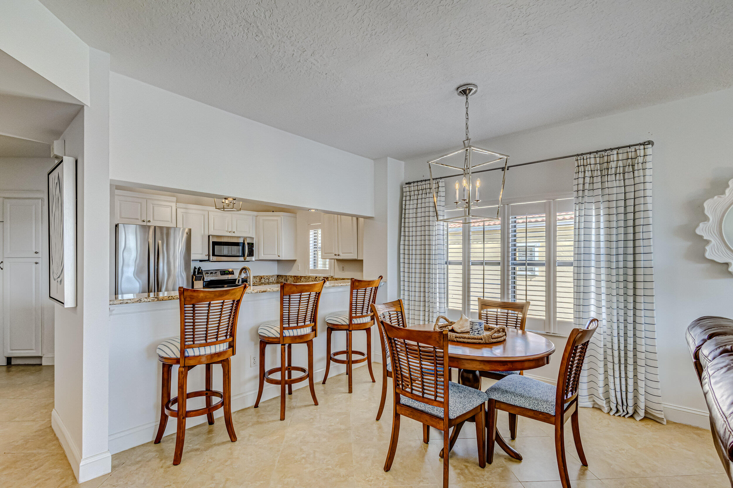 100 Uno Lago Drive 401