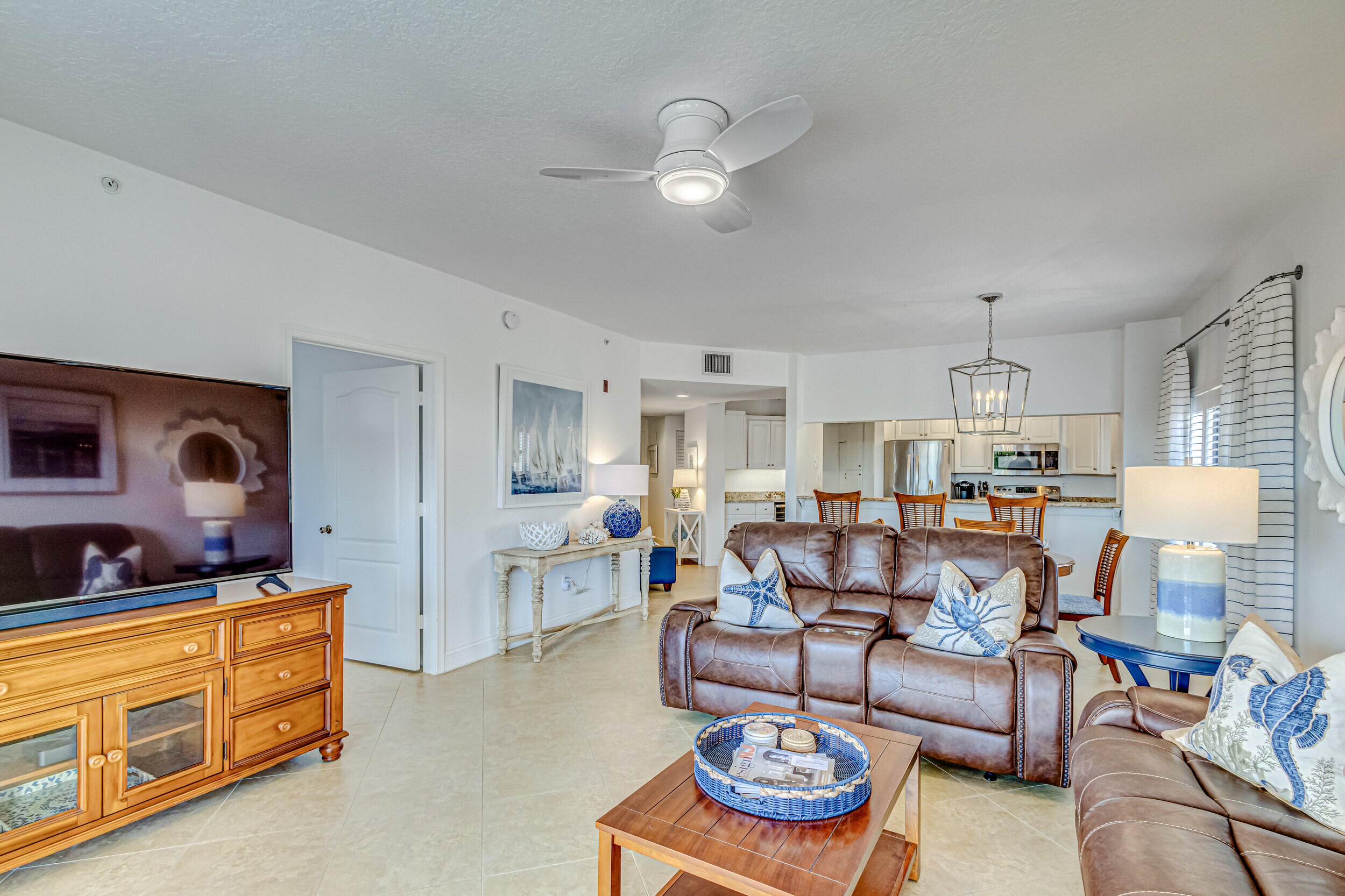 100 Uno Lago Drive 401
