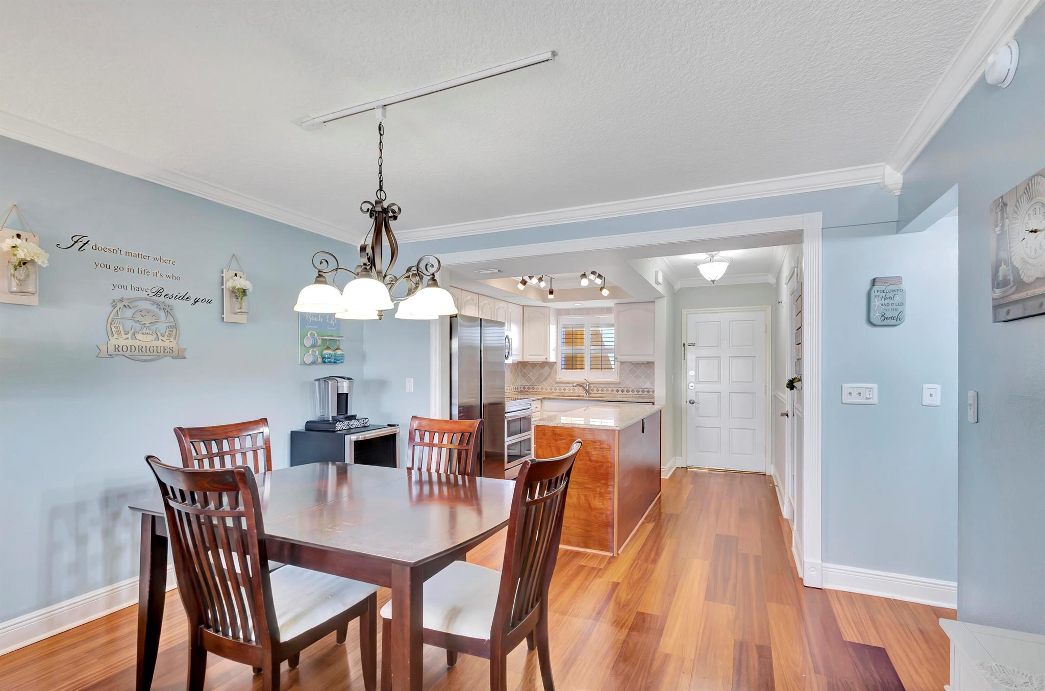 304 Golfview Road Ph7