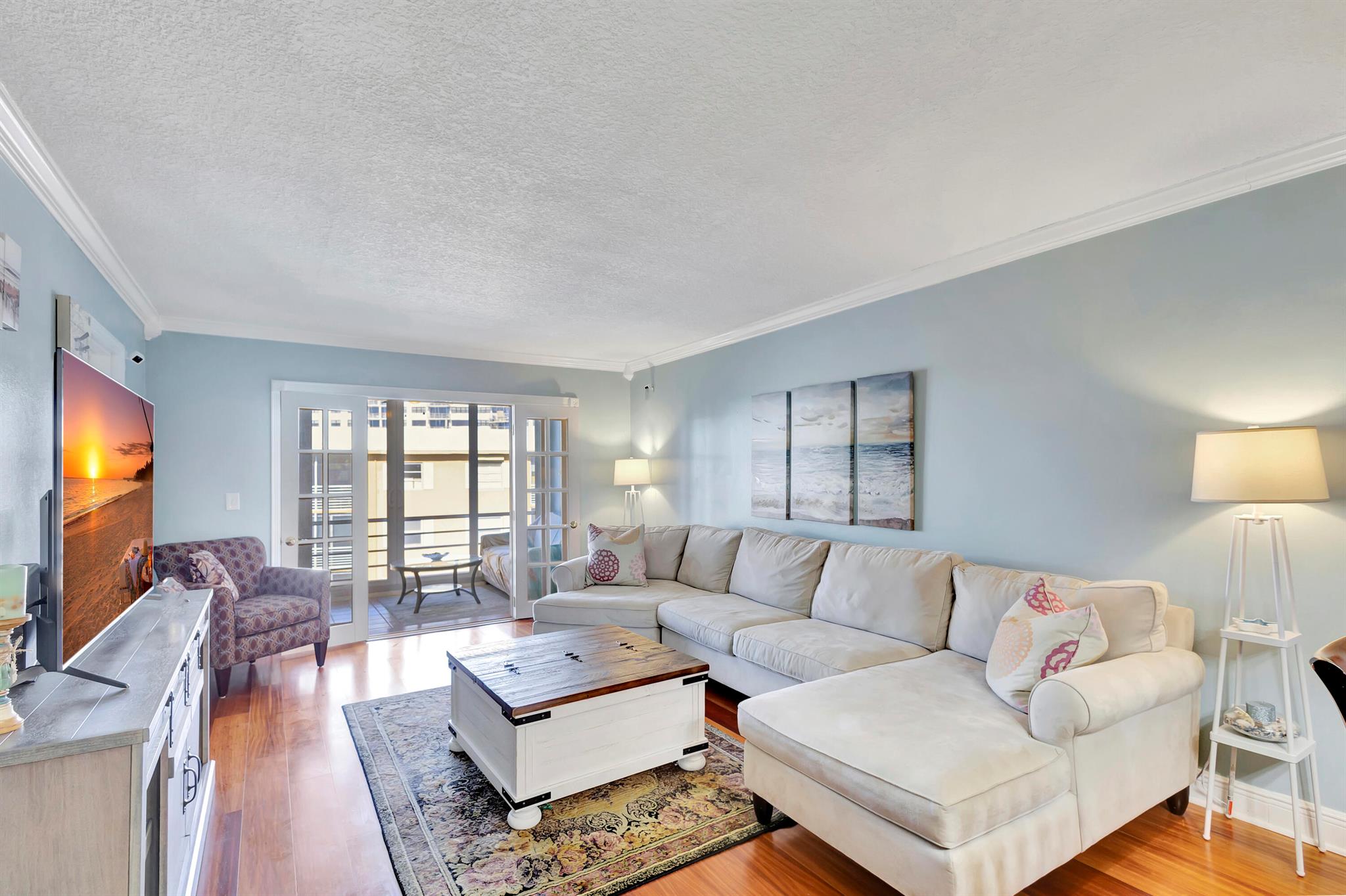 304 Golfview Road Ph7