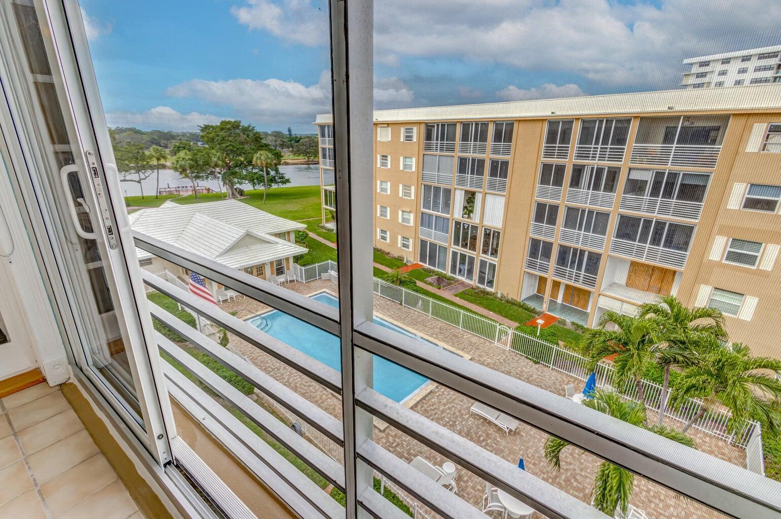 304 Golfview Road Ph7