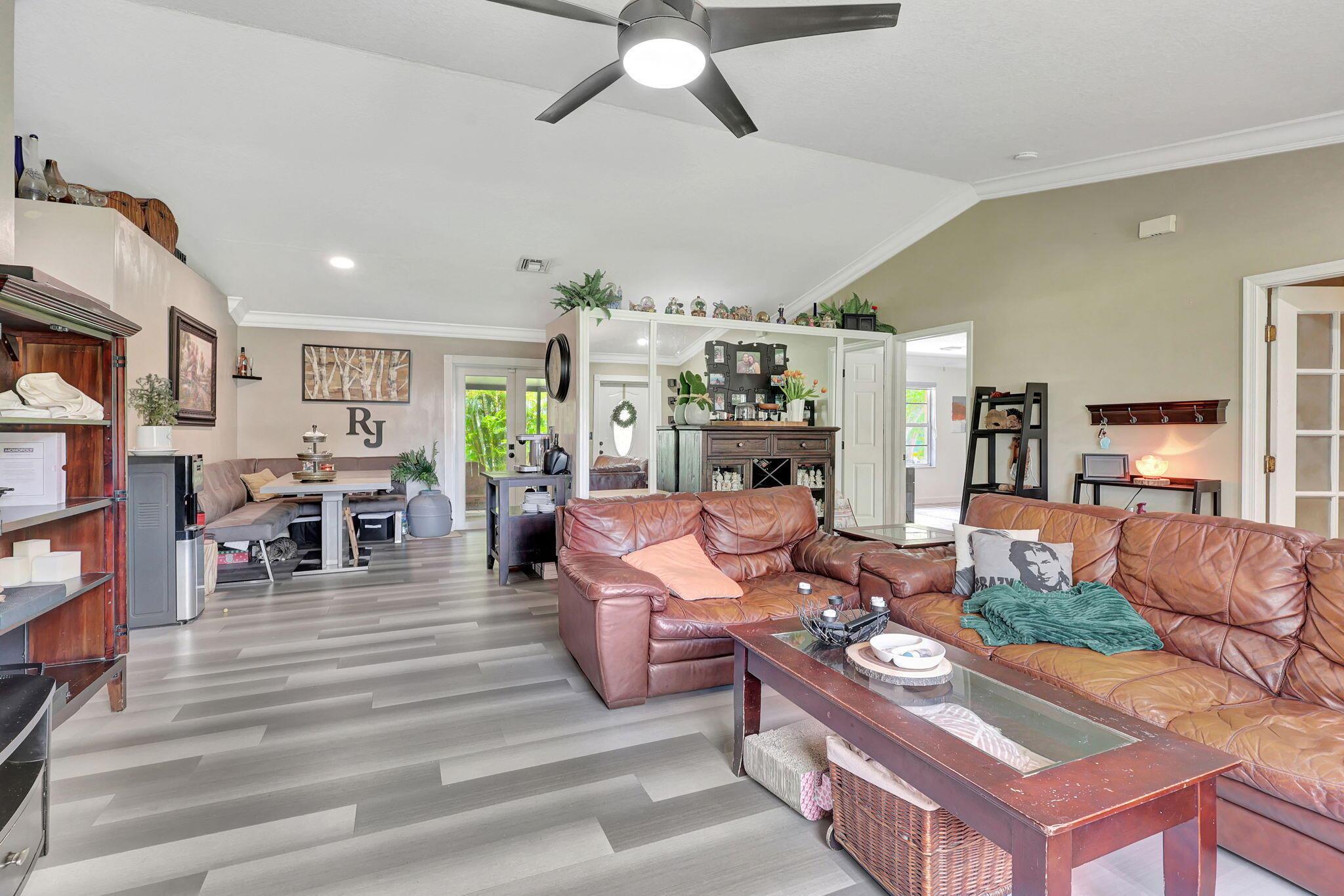 13375 74th Street N