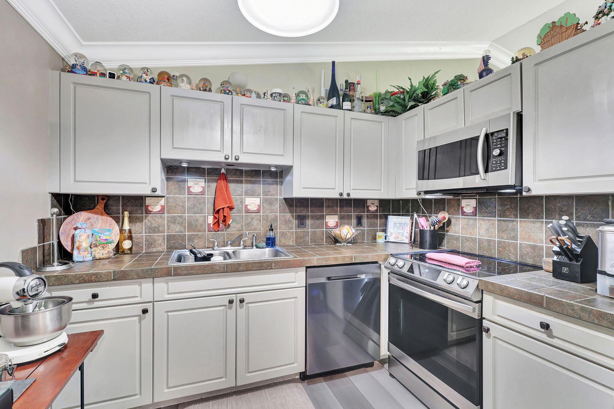 13375 74th Street N