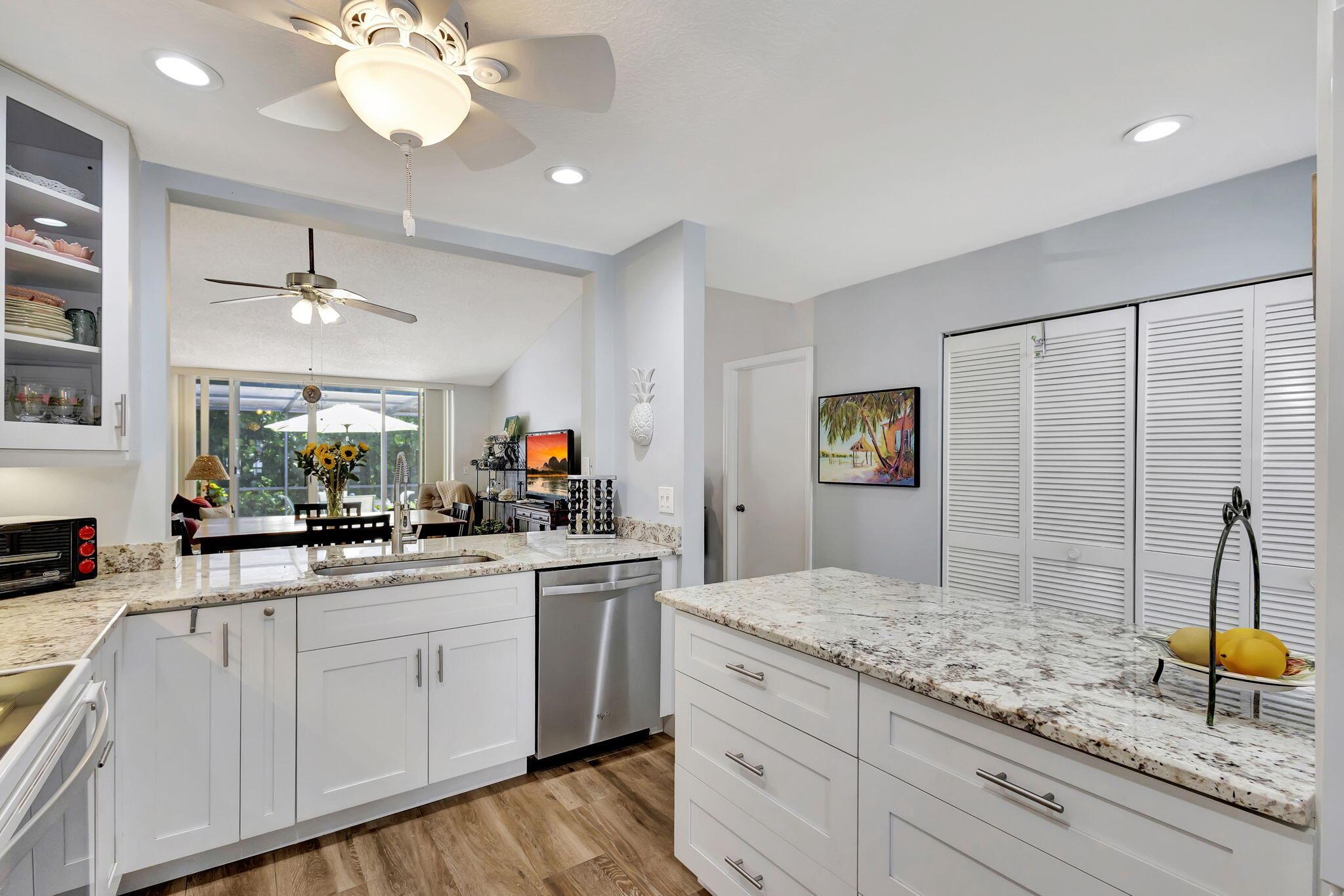 716 Ocean Dunes Circle