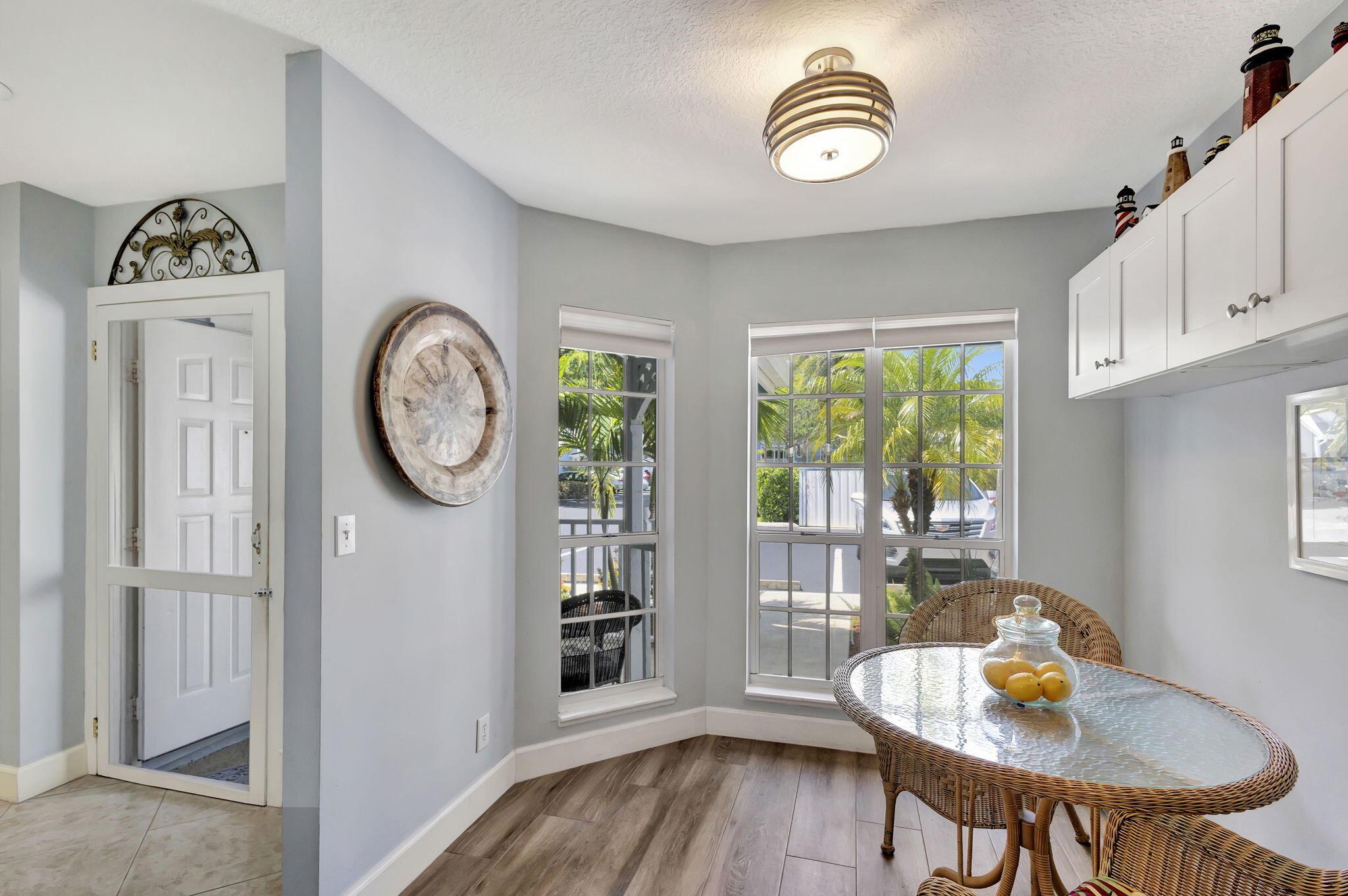 716 Ocean Dunes Circle