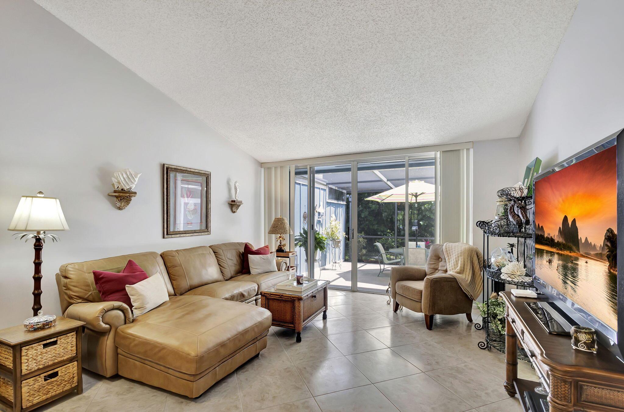 716 Ocean Dunes Circle