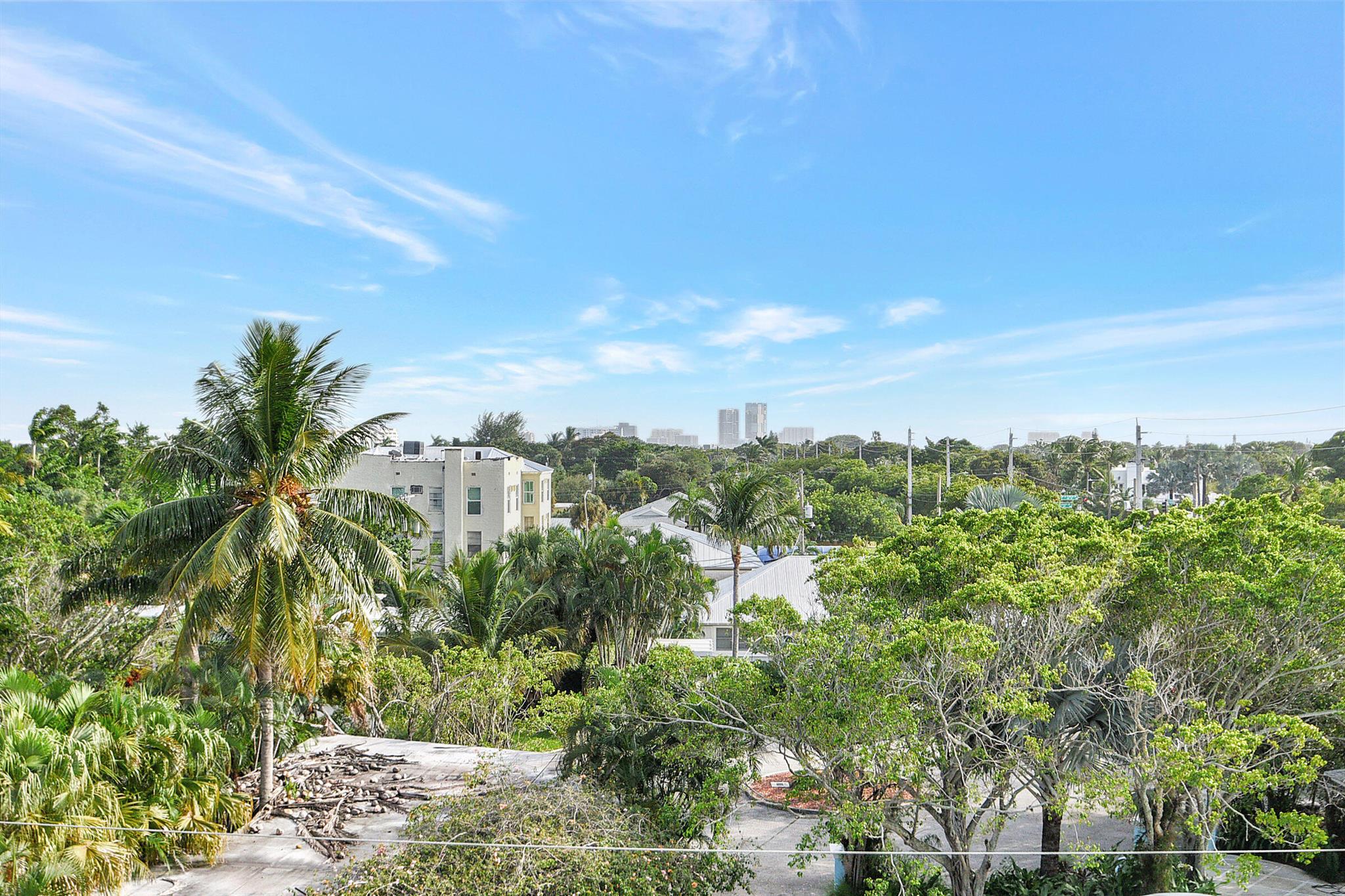 3940 N Flagler Drive N 403