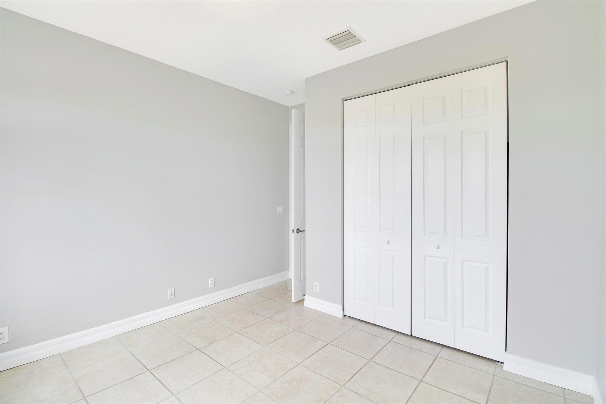 10722 Willow Oak Court