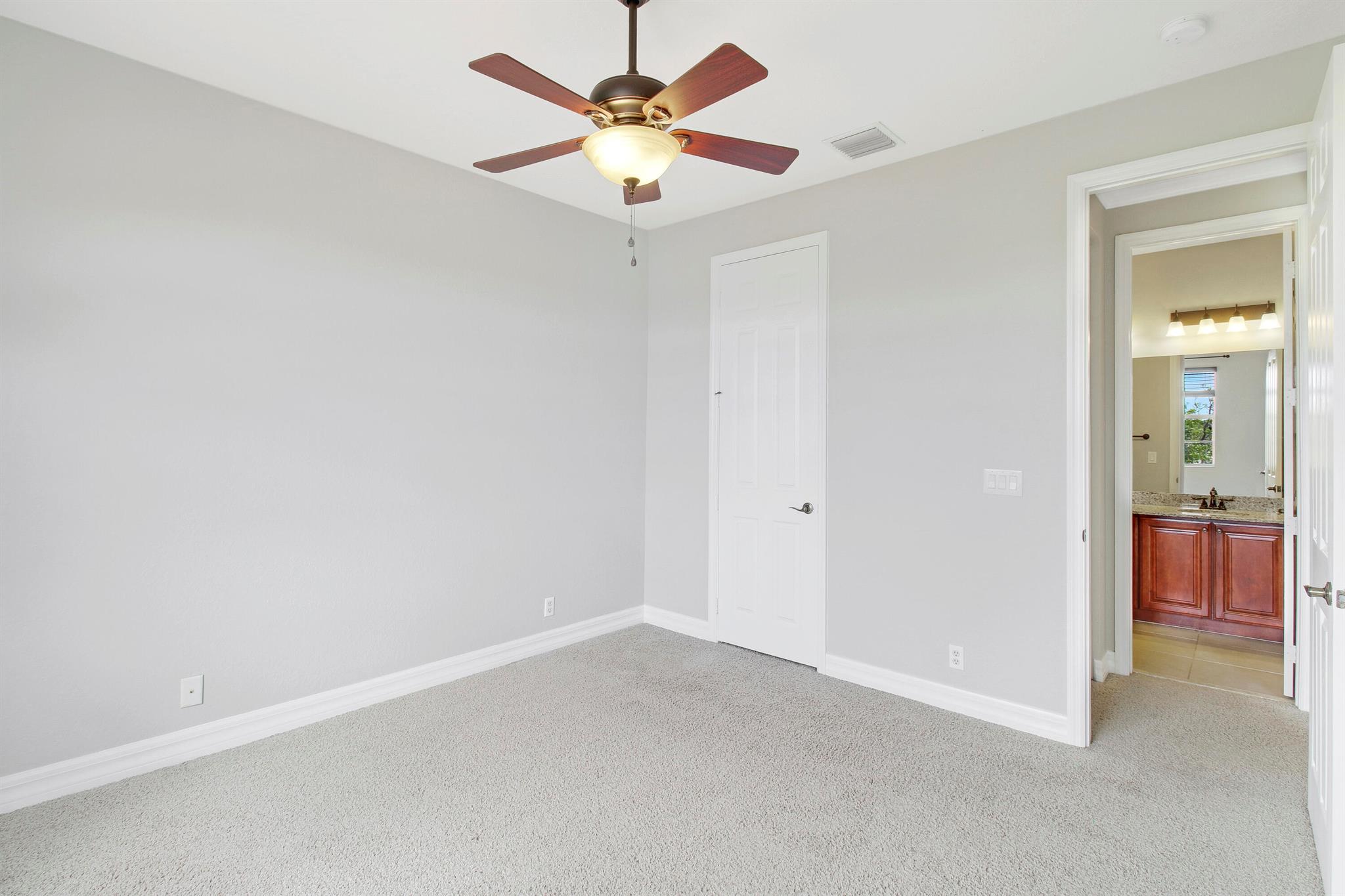 10722 Willow Oak Court