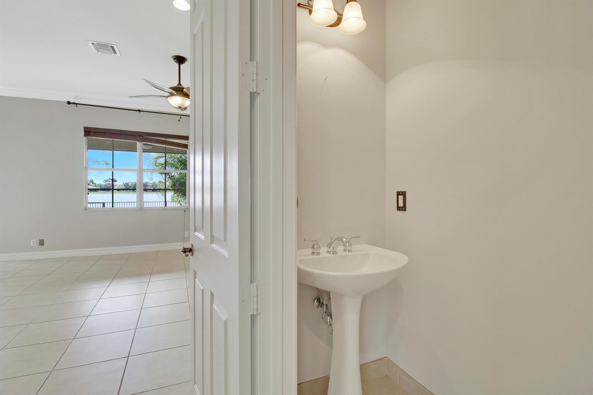 10722 Willow Oak Court