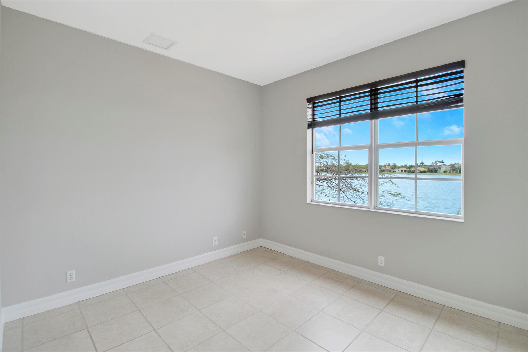 10722 Willow Oak Court