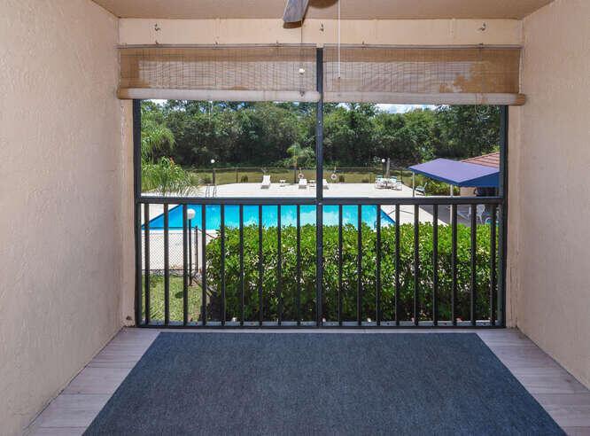 2454 SE Garden Terrace 306