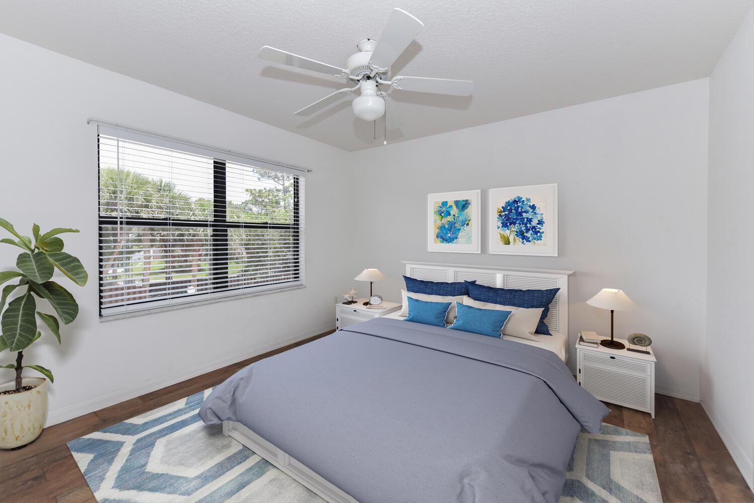 2454 SE Garden Terrace 306