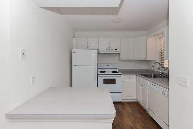 2454 SE Garden Terrace 306