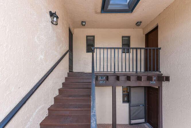 2454 SE Garden Terrace 306