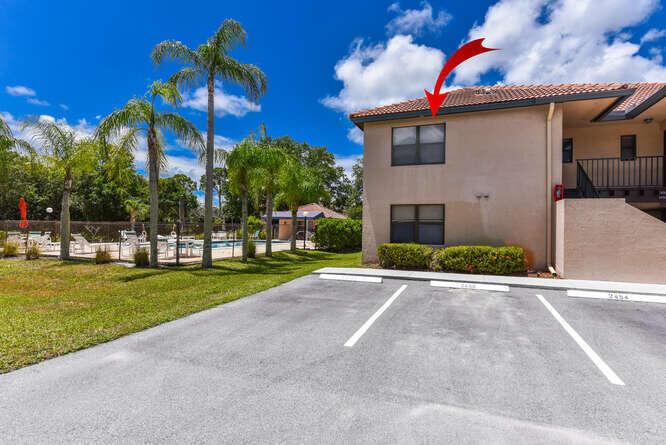 2454 SE Garden Terrace 306