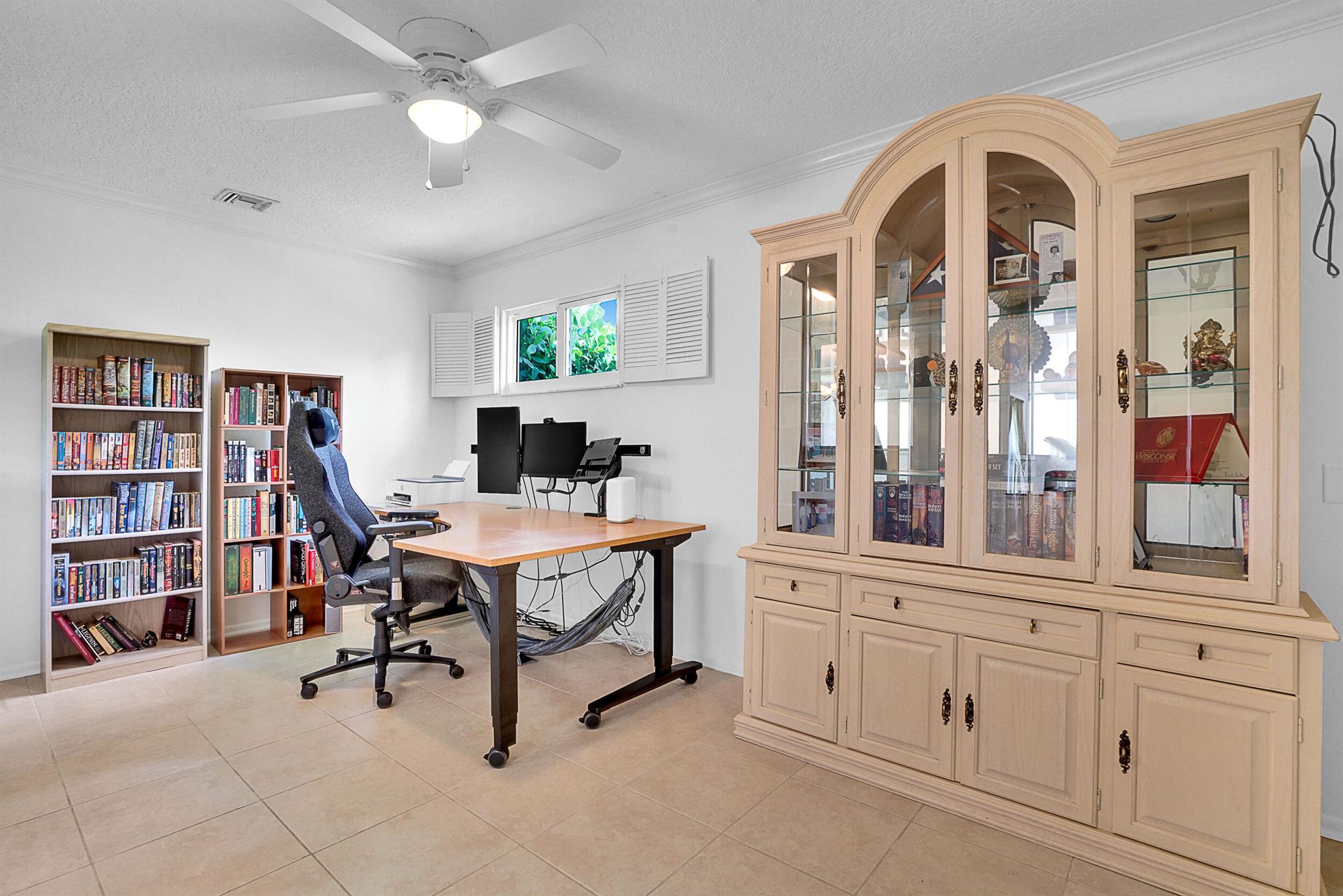 5504 Courtney Circle