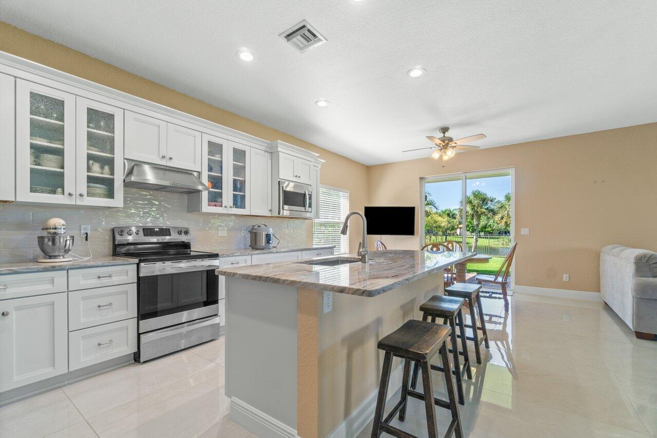 139 Whale Cay Way