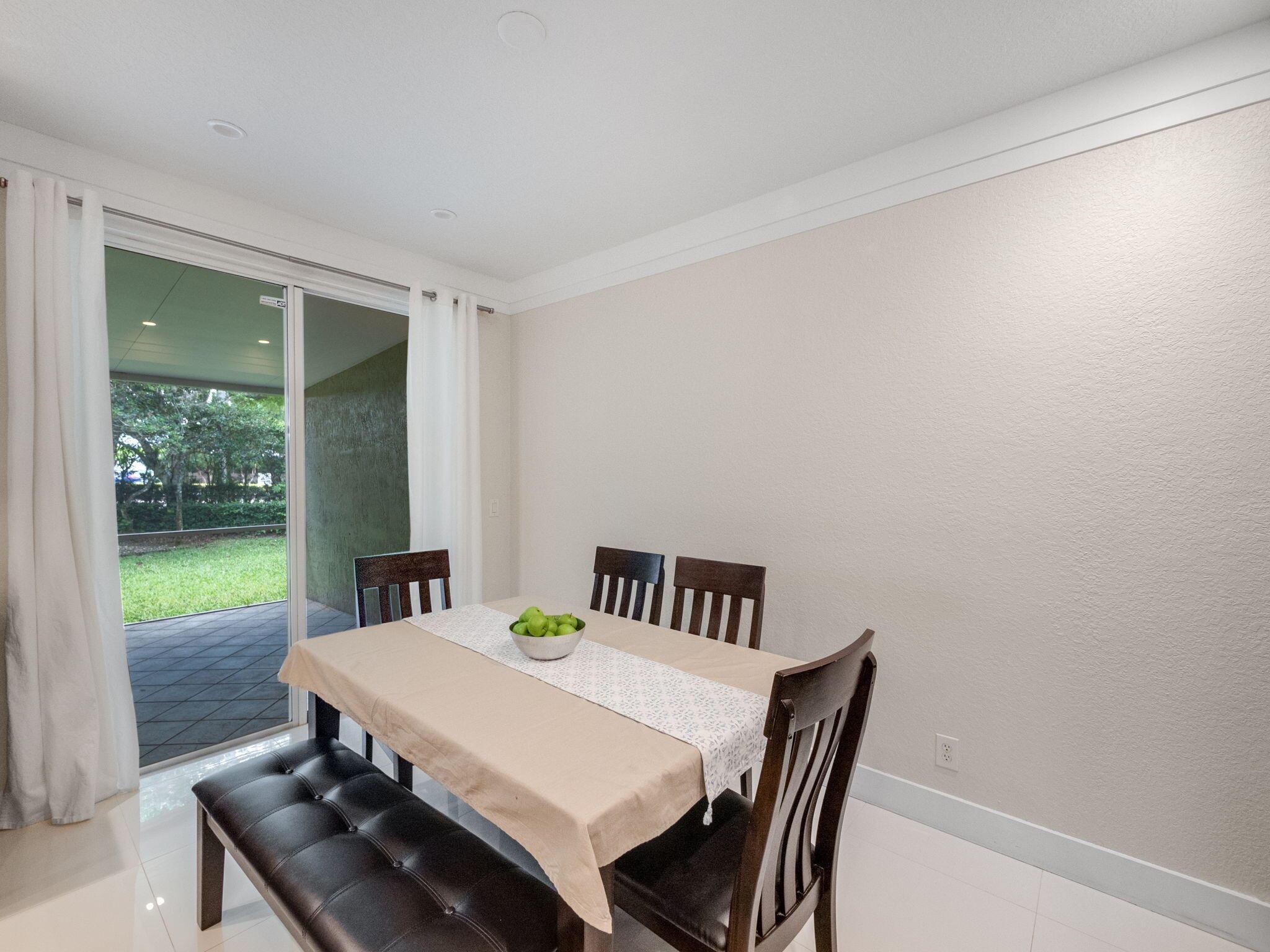 10548 NW 56th Drive