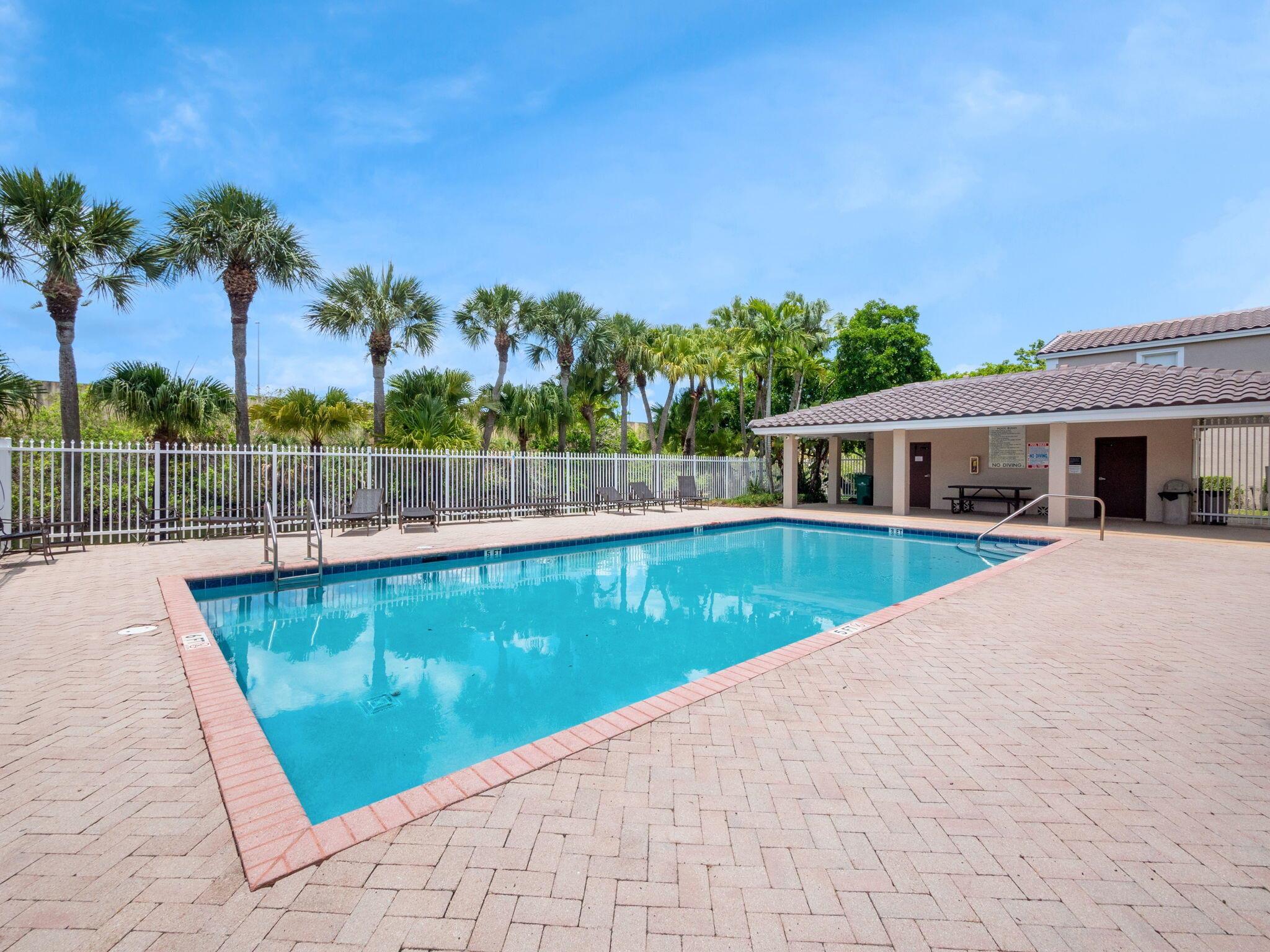 10548 NW 56th Drive