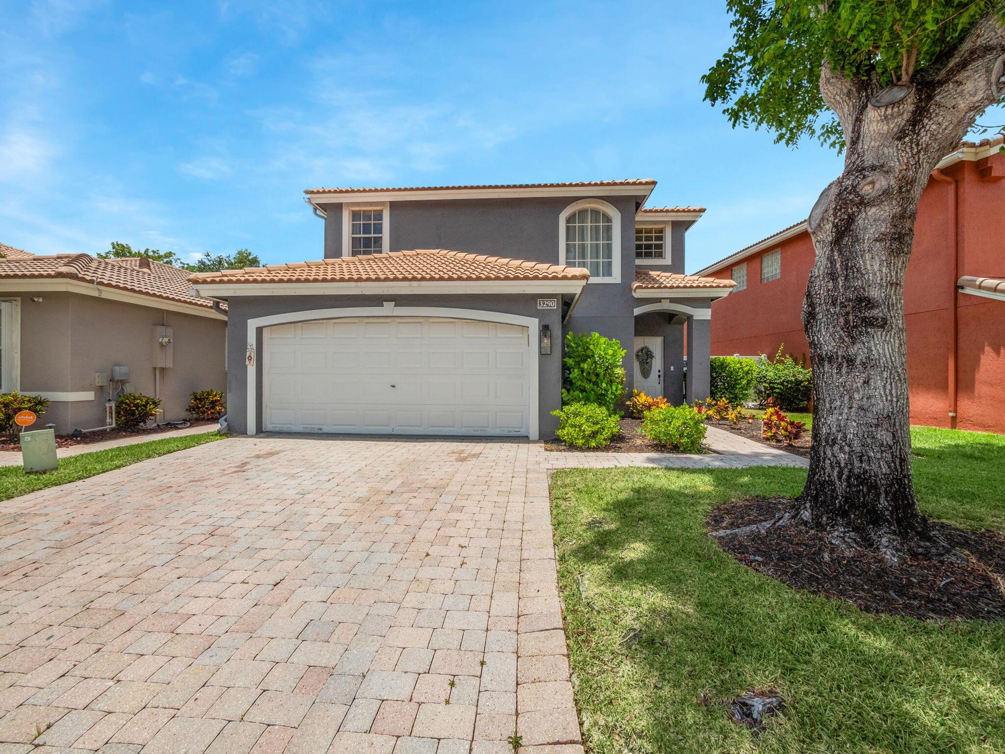 3290 Turtle Cove