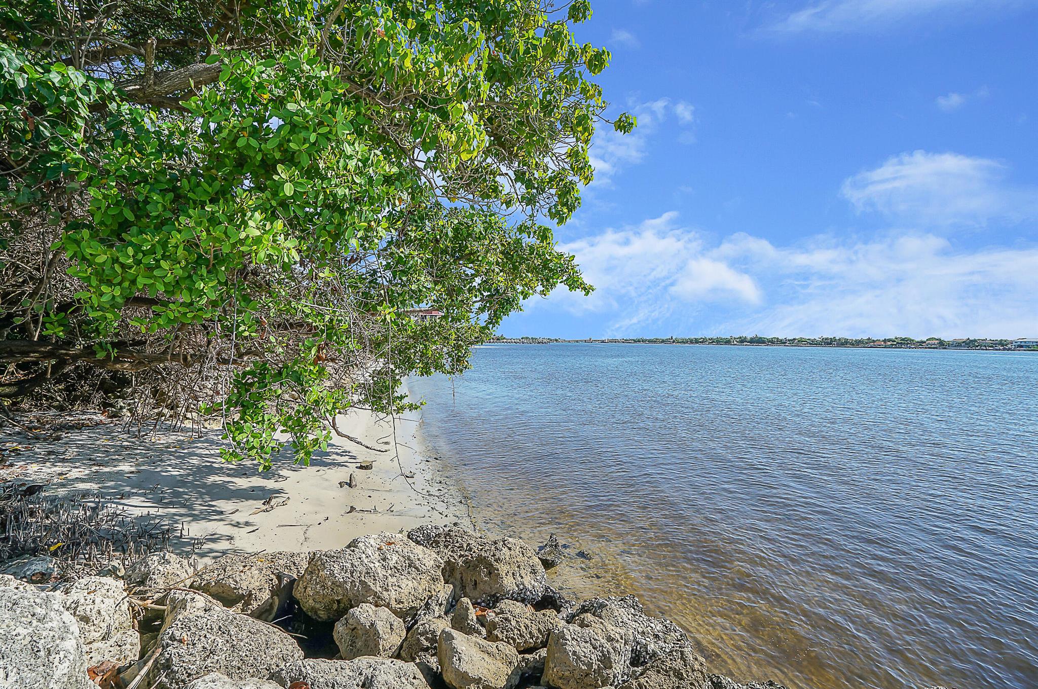 115 Barefoot Cove