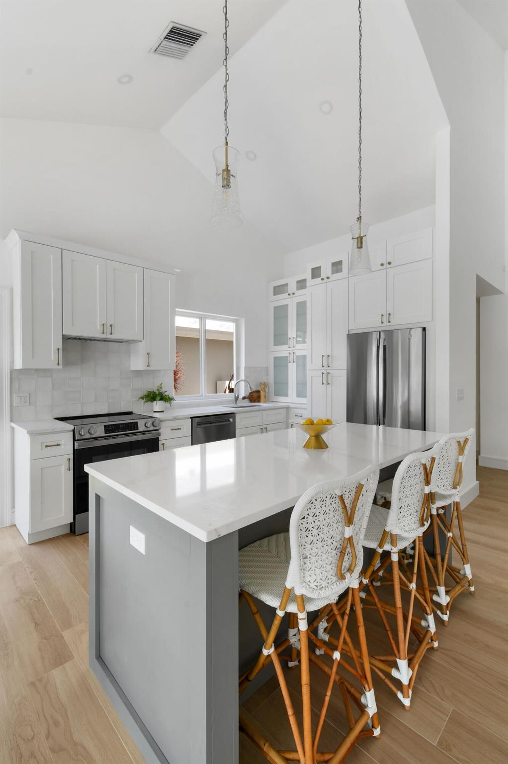 132 Cape Pointe Circle