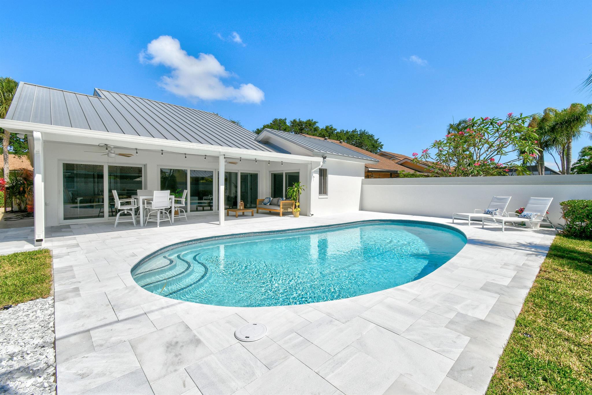 132 Cape Pointe Circle