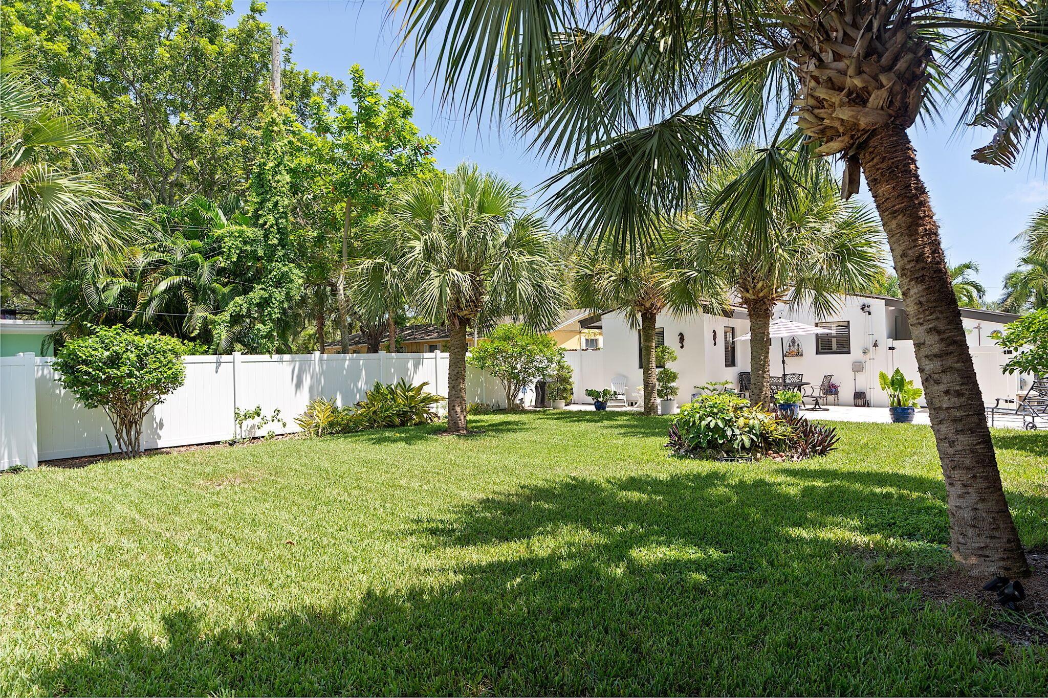 249 NE 9th Street