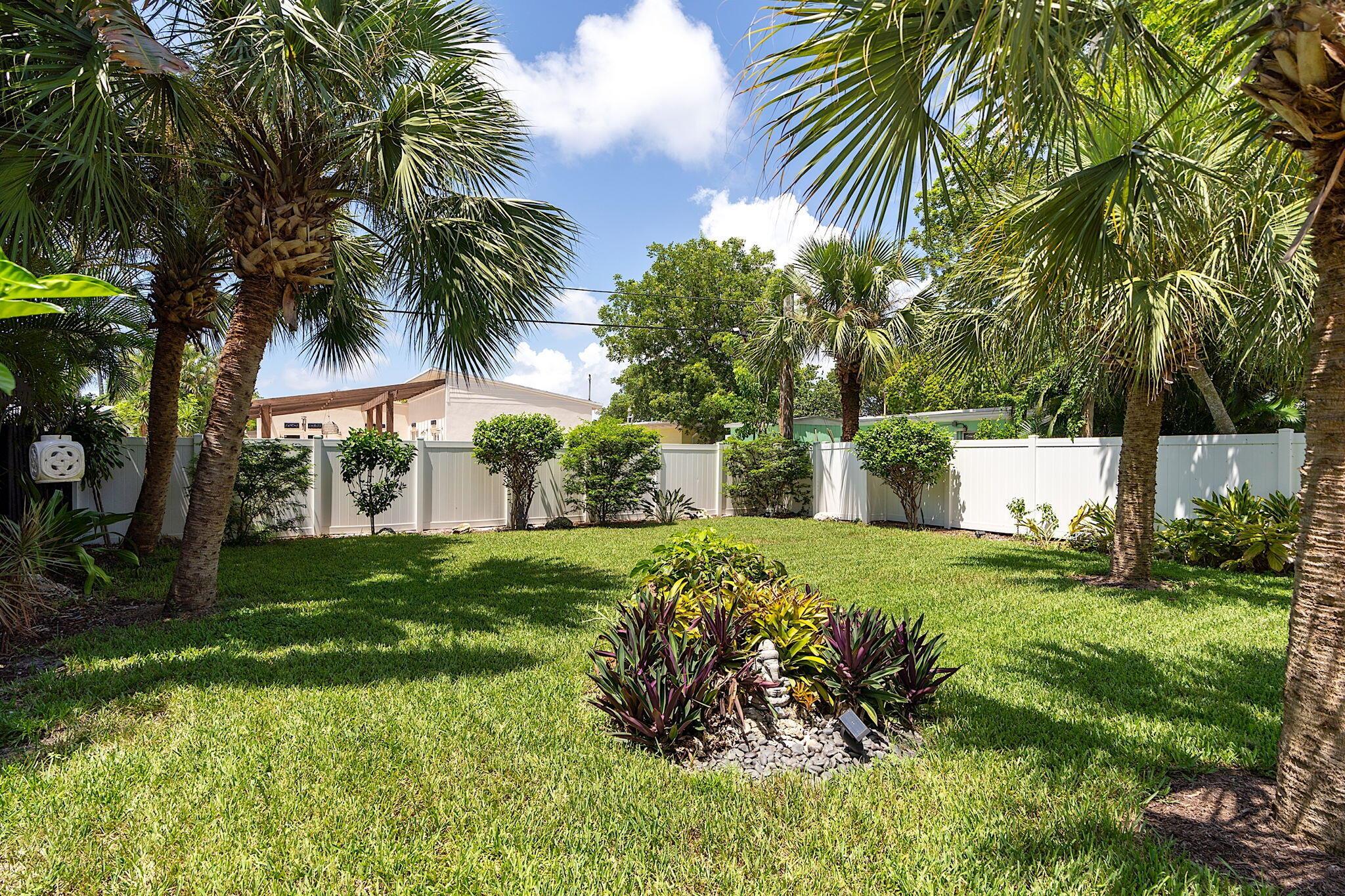 249 NE 9th Street