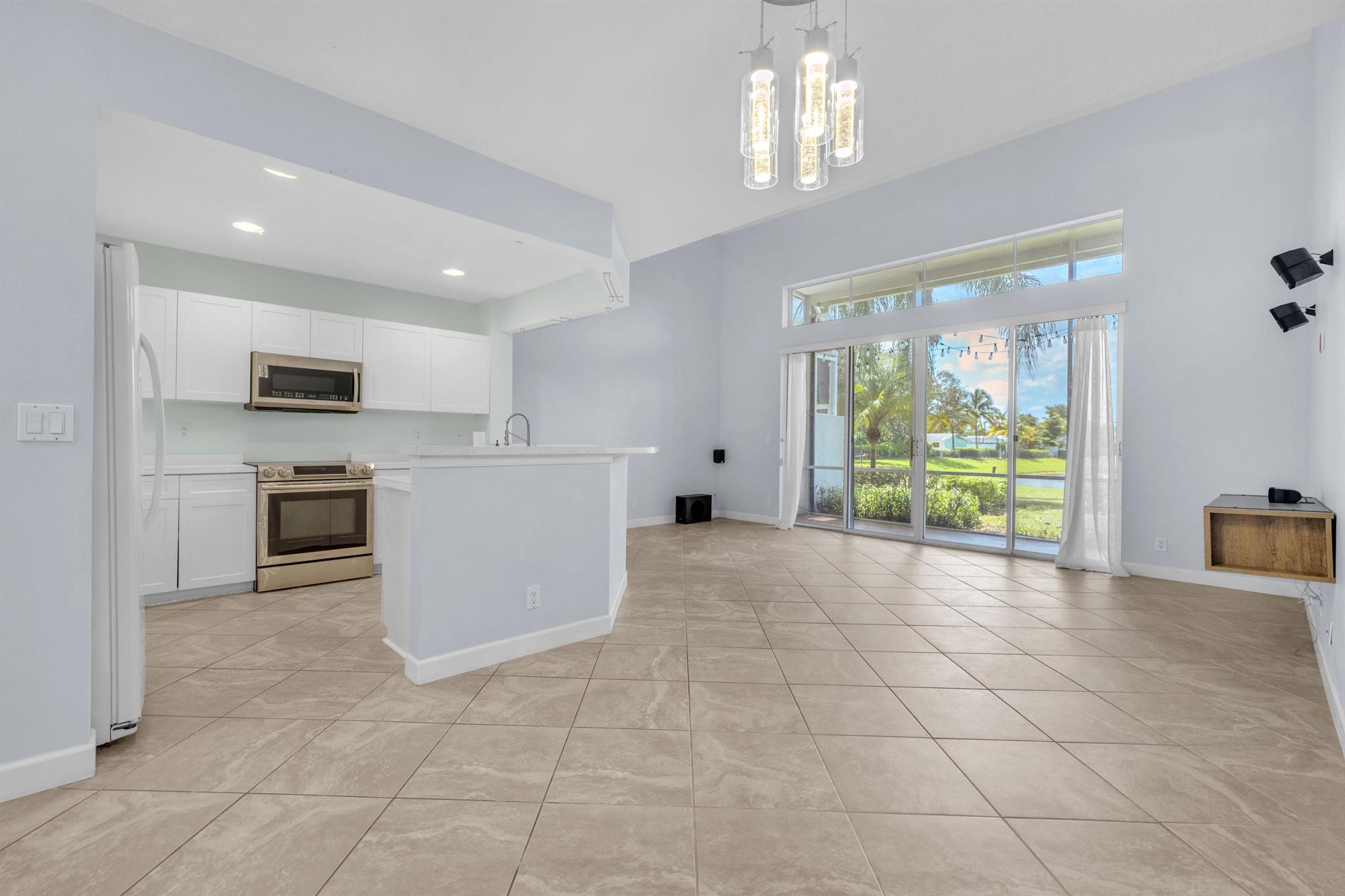 10125 N Military Trail Trail