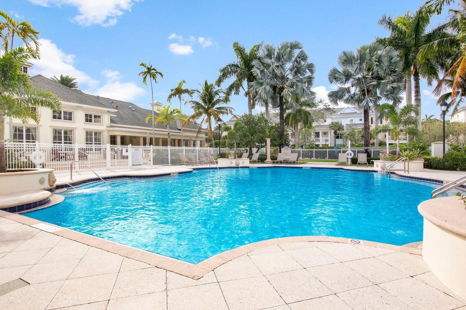 245 Murcia Drive 103