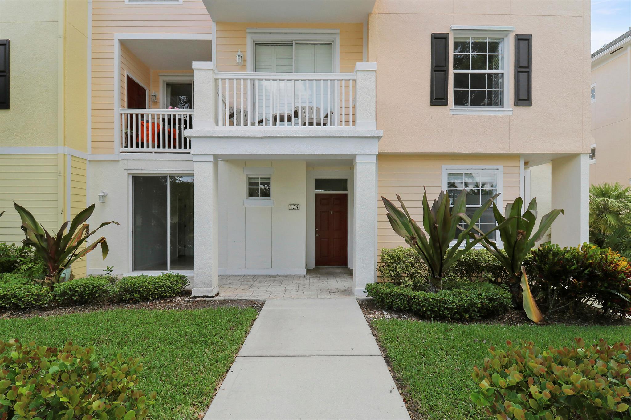245 Murcia Drive 103