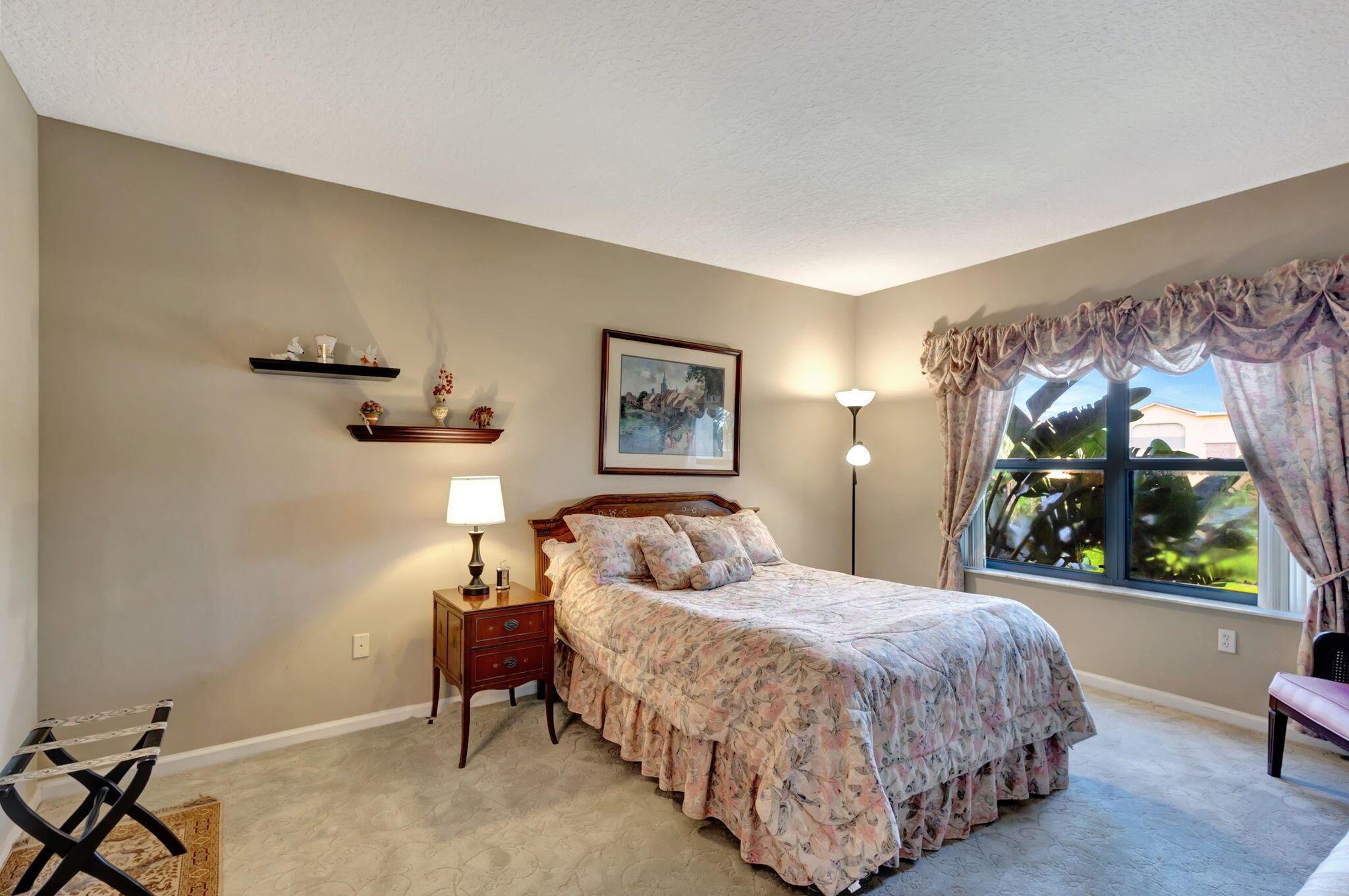 500 Uno Lago Drive 302