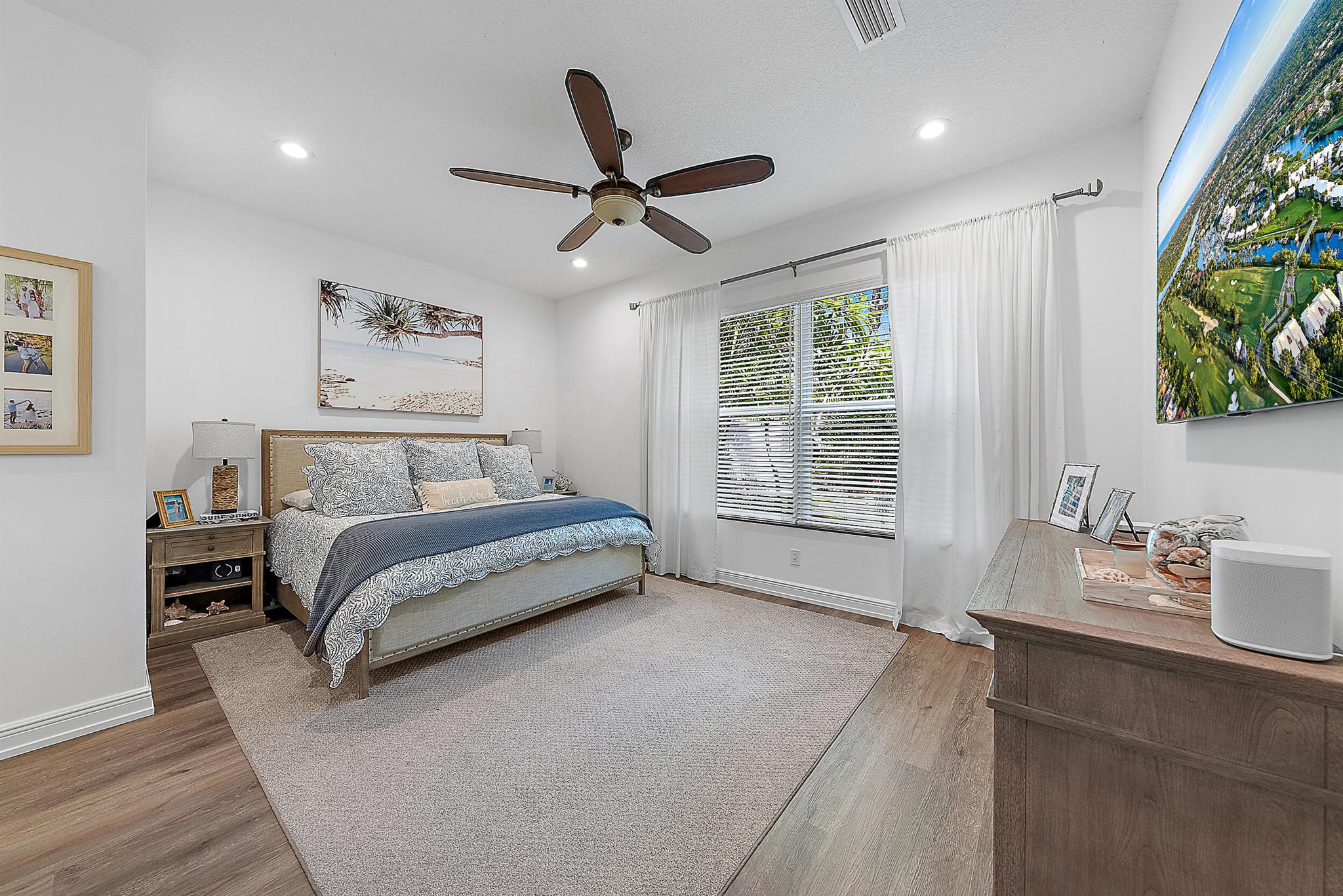 104 S Hampton Drive