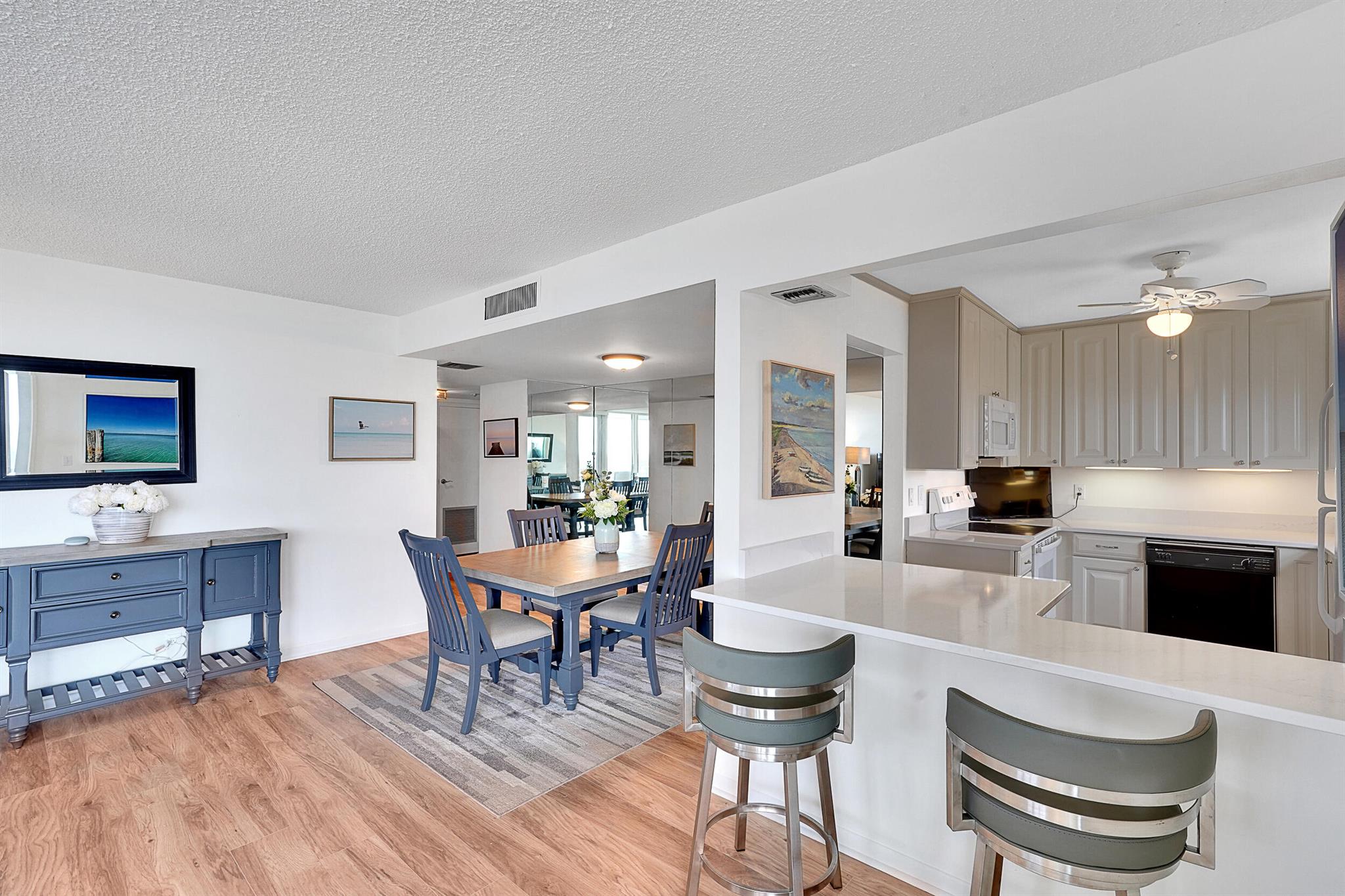 336 Golfview Road 1002