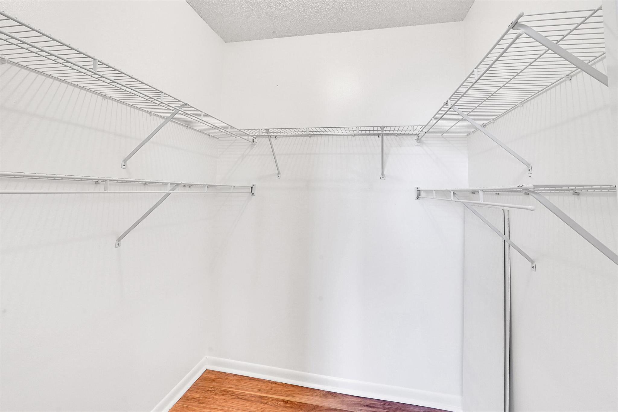336 Golfview Road 1002