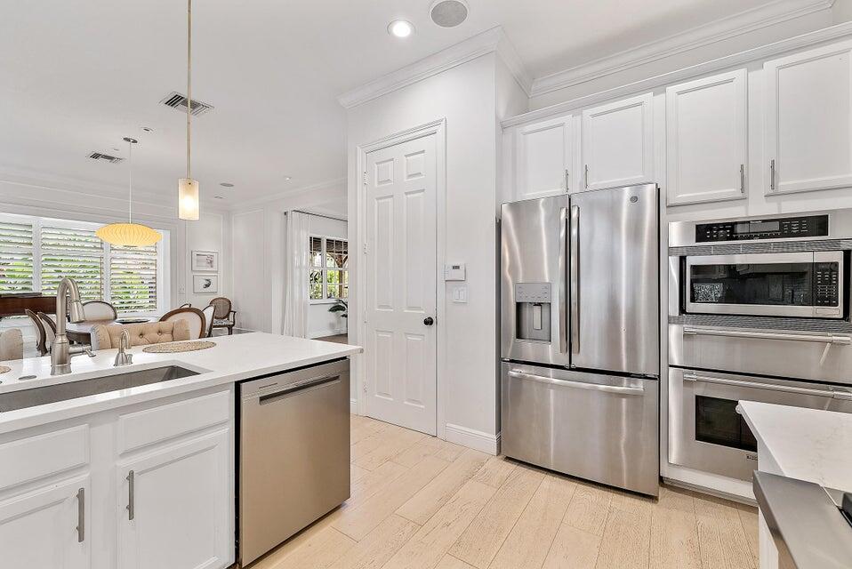 1728 Nature Court