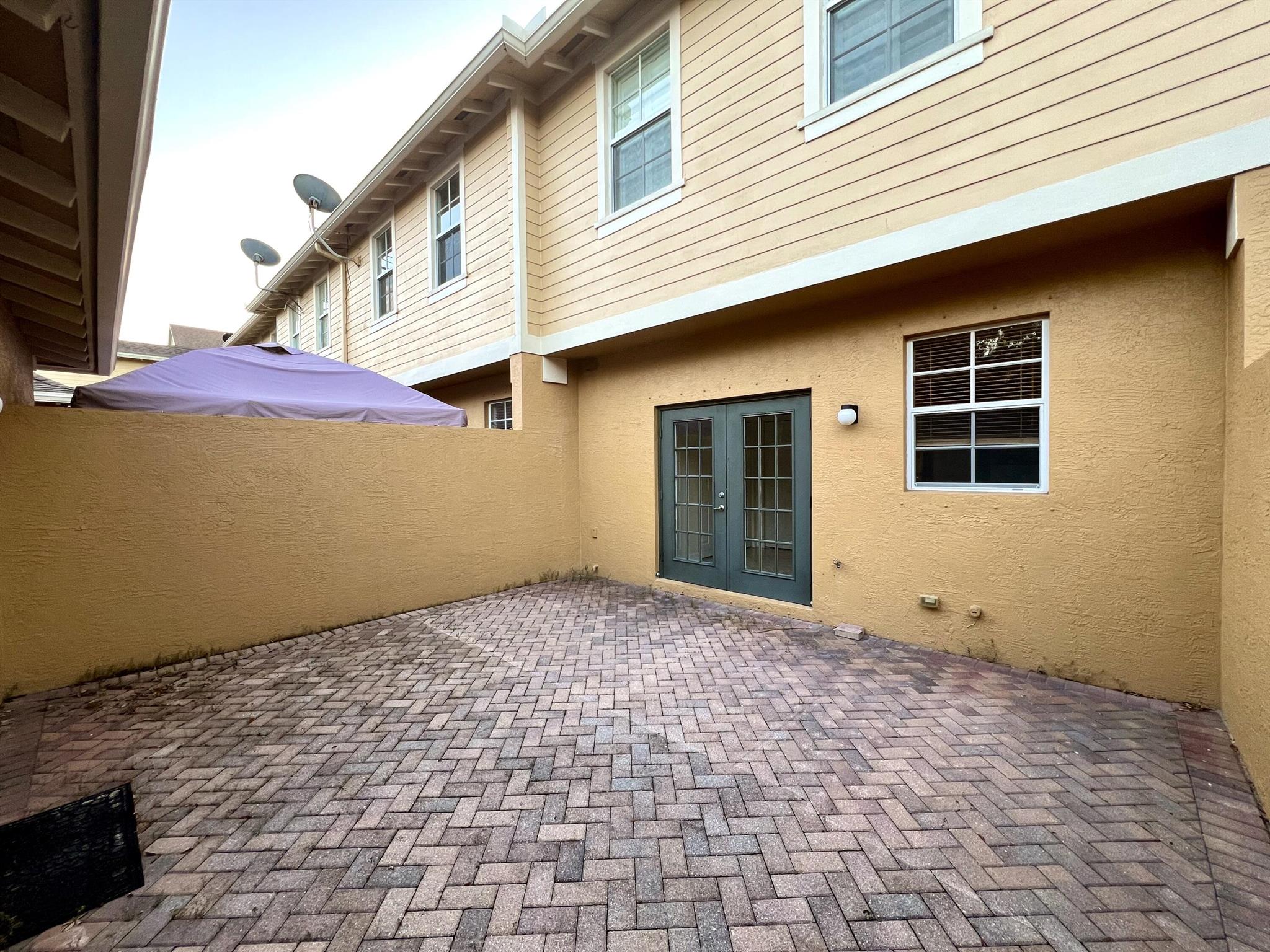 211 E Bay Cedar Circle