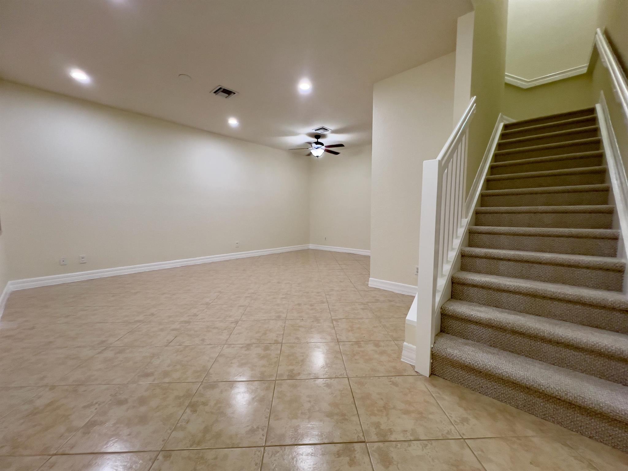 211 E Bay Cedar Circle
