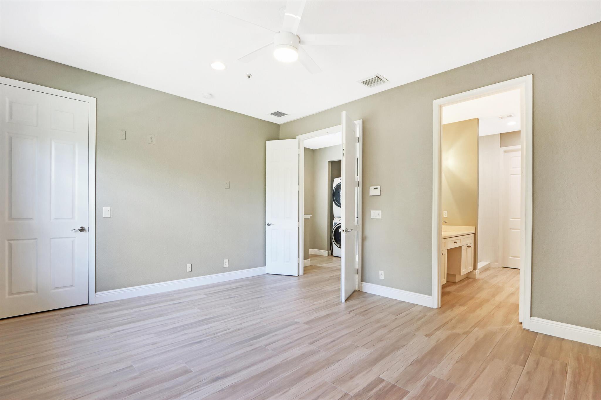 118 Jesup Lane